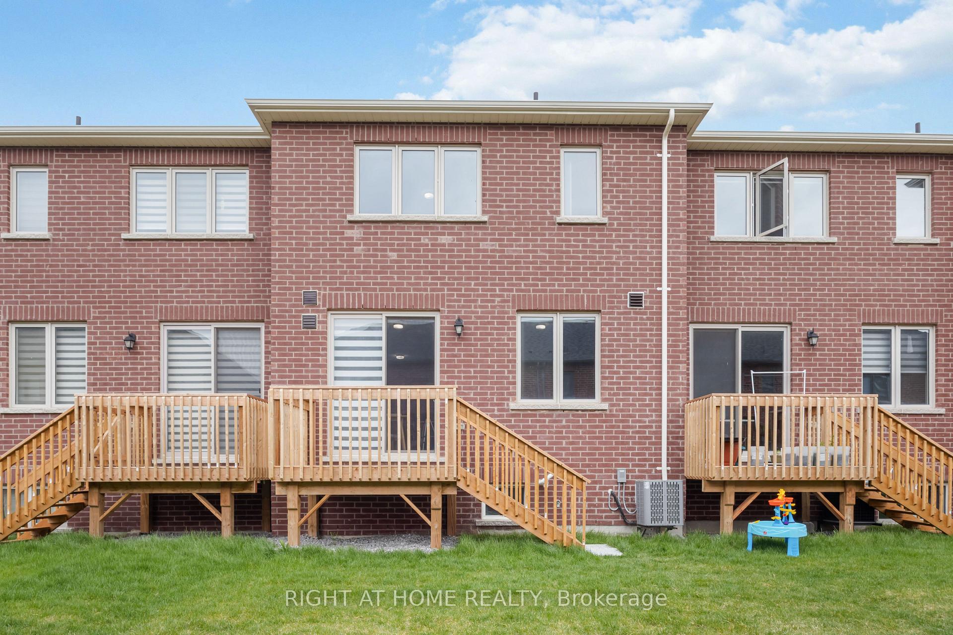 Photo 30 of 2020 Cameron Lott Crescent, Oshawa, Kedron — HOMEH