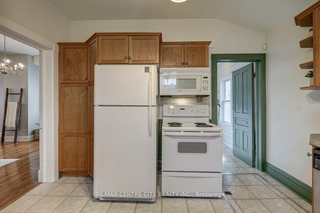 Photo 18 of 10 Jessie Street, St. Thomas — HOMEH