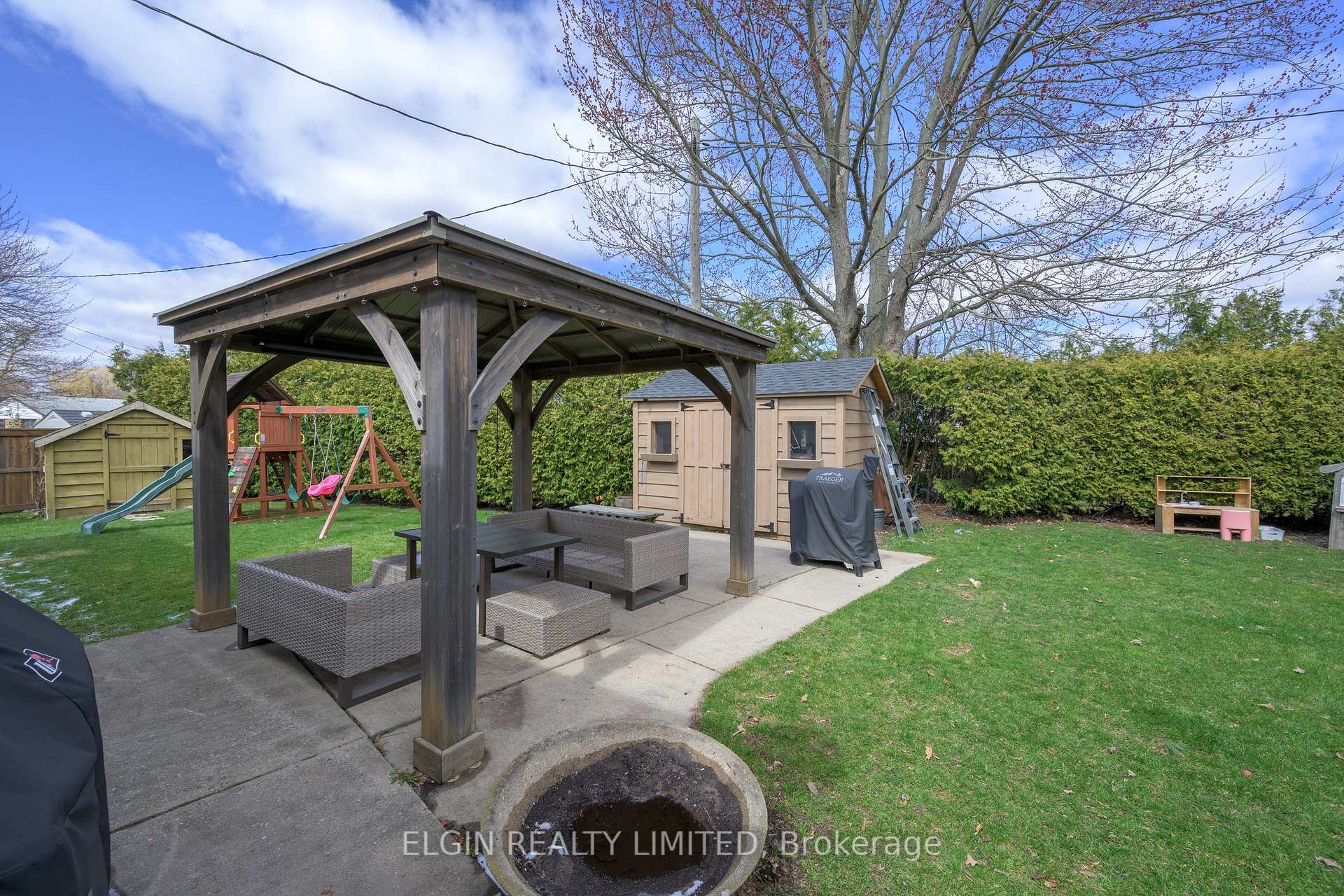 Photo 20 of 6 Ashton Place, St. Thomas — HOMEH
