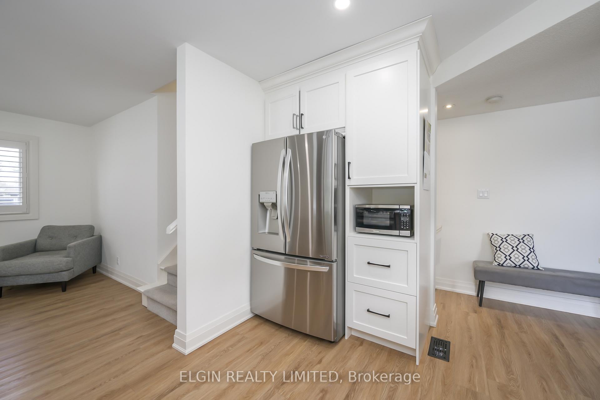 Photo 16 of 6 Ashton Place, St. Thomas — HOMEH