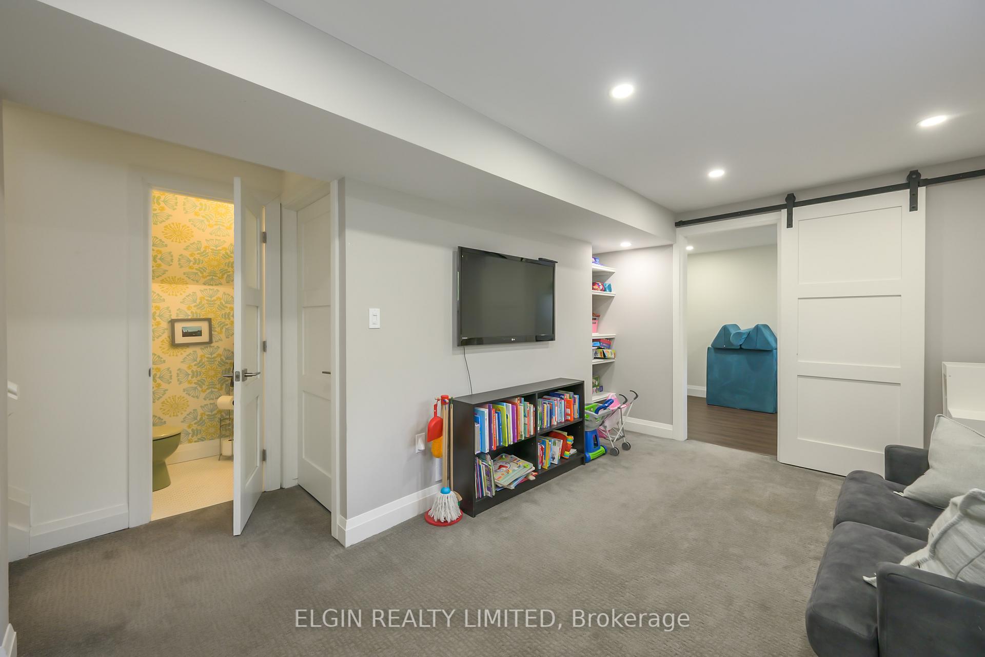 Photo 30 of 6 Ashton Place, St. Thomas — HOMEH
