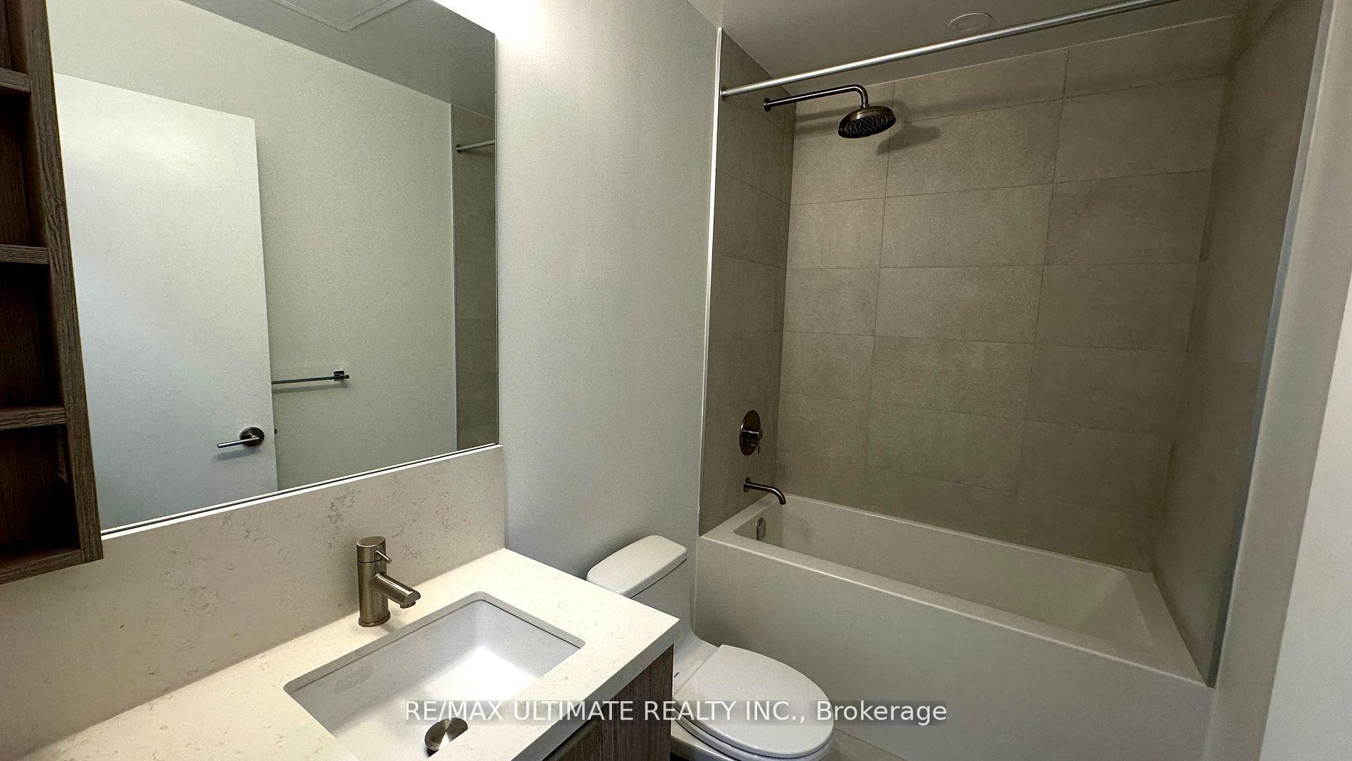 Photo 7 of Unit 815, 2020 Bathurst Street, Toronto, Humewood-Cedarvale — HOMEH