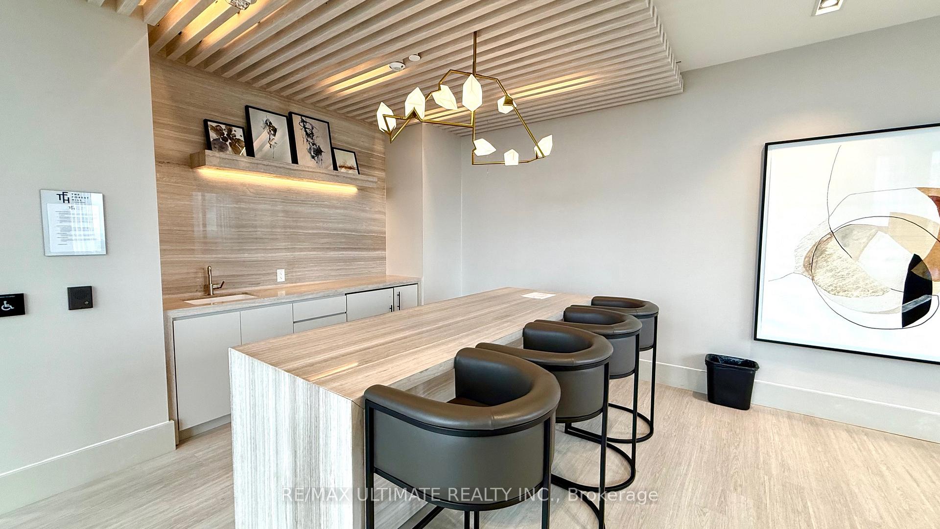 Photo 11 of Unit 815, 2020 Bathurst Street, Toronto, Humewood-Cedarvale — HOMEH