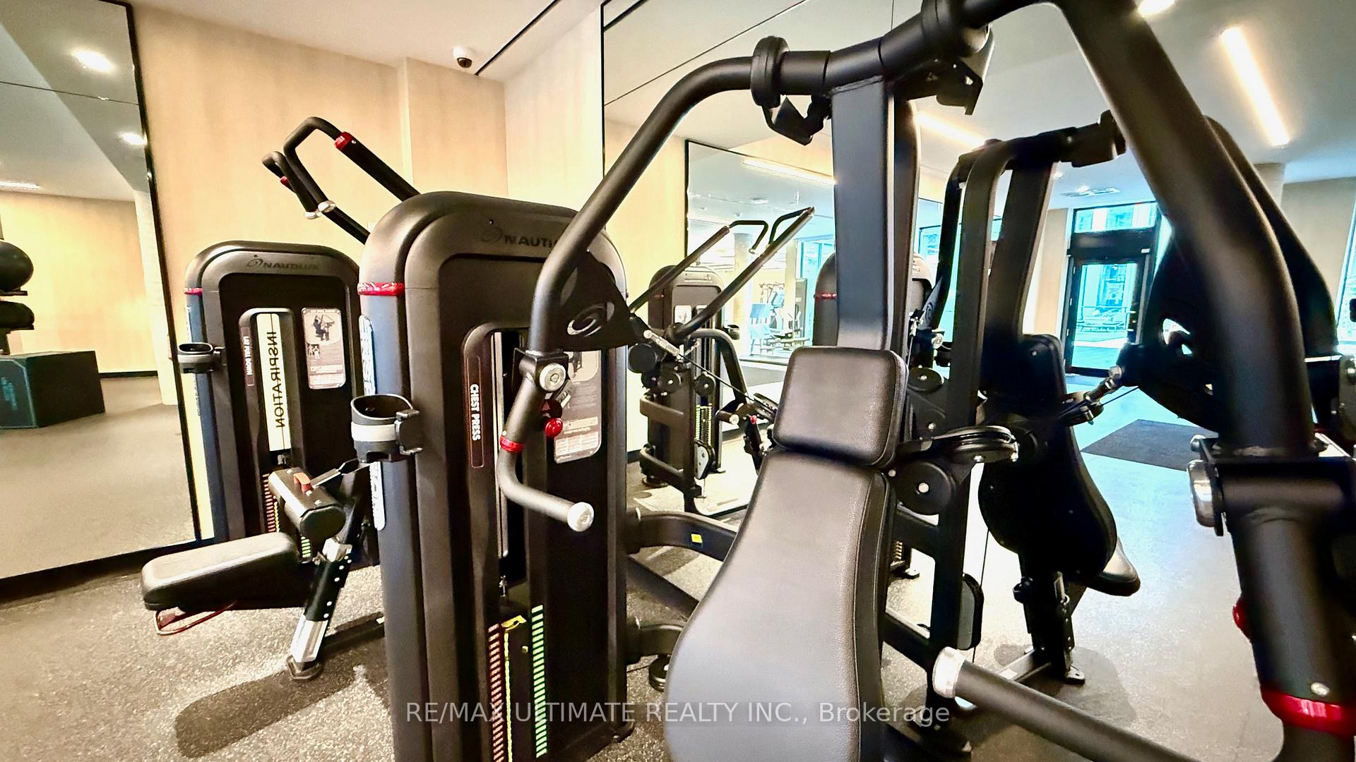 Photo 17 of Unit 815, 2020 Bathurst Street, Toronto, Humewood-Cedarvale — HOMEH