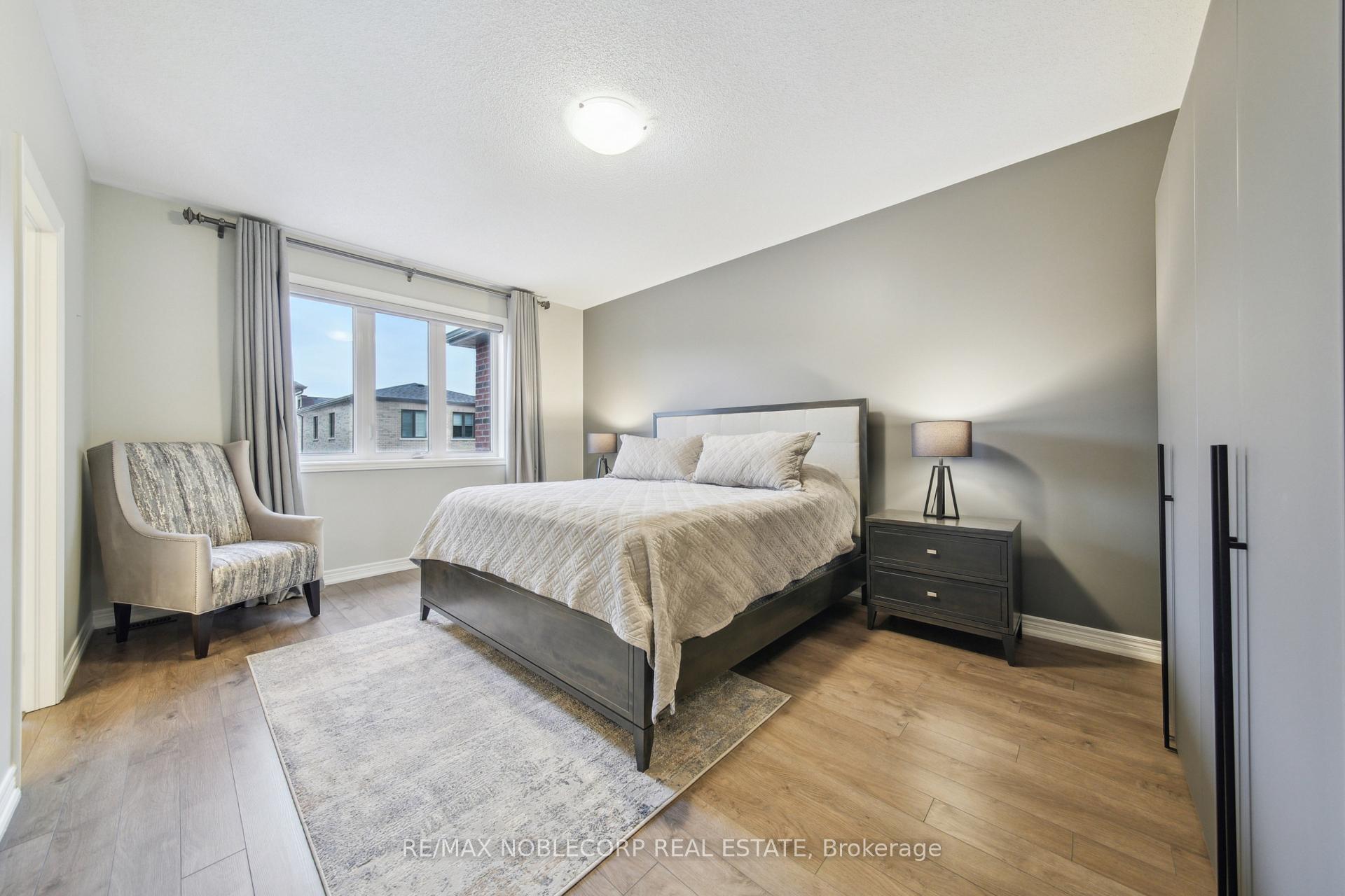 Photo 43 of 580 Barons Street, Vaughan, Kleinburg — HOMEH