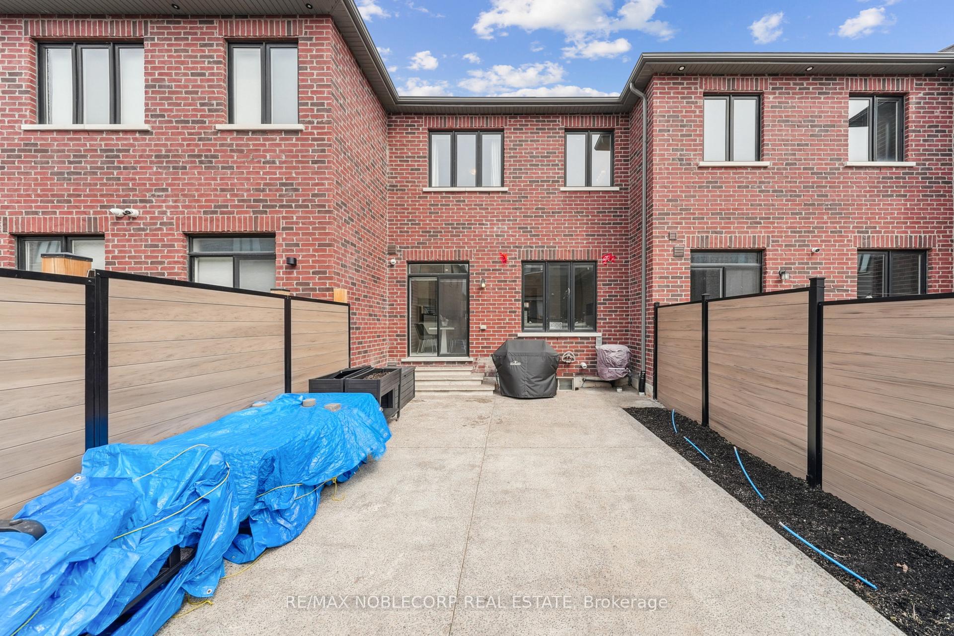 Photo 39 of 580 Barons Street, Vaughan, Kleinburg — HOMEH