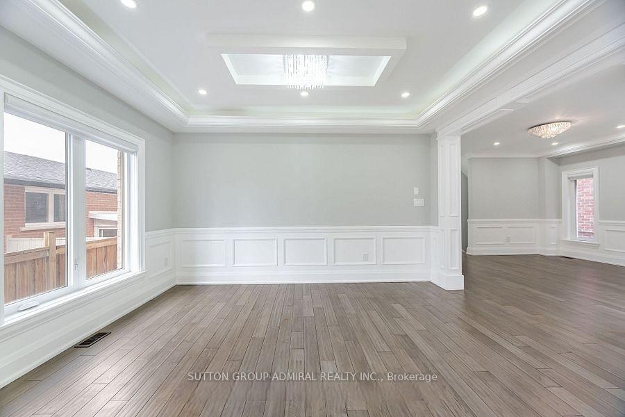 Photo 4 of 85 Oakridge Drive, Scarborough, Cliffcrest — HOMEH
