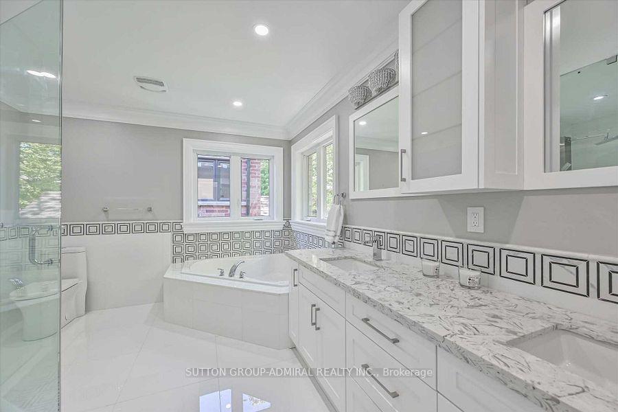 Photo 13 of 85 Oakridge Drive, Scarborough, Cliffcrest — HOMEH