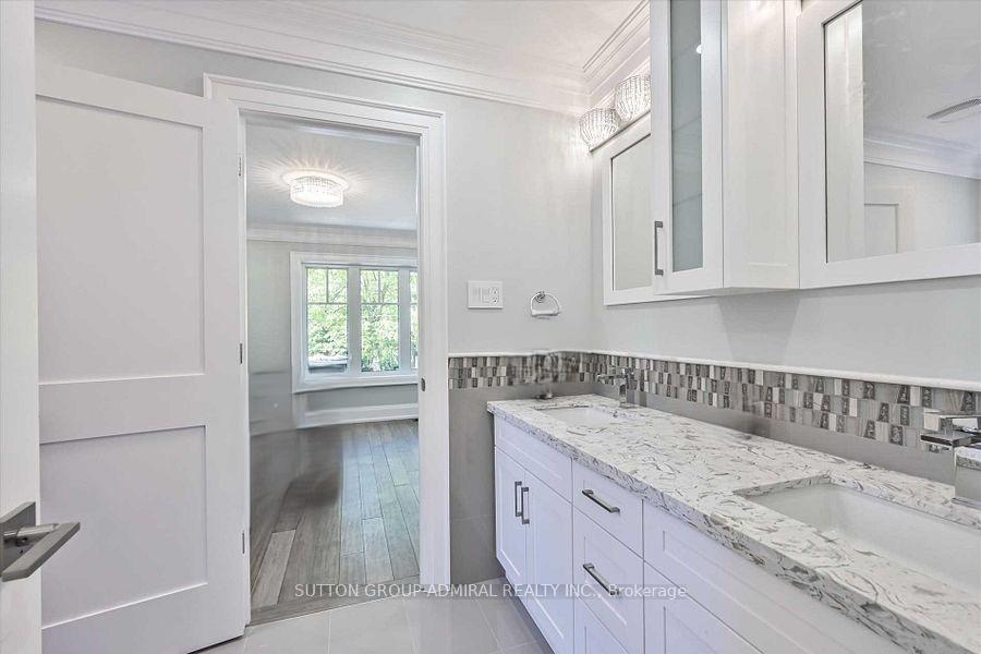 Photo 16 of 85 Oakridge Drive, Scarborough, Cliffcrest — HOMEH