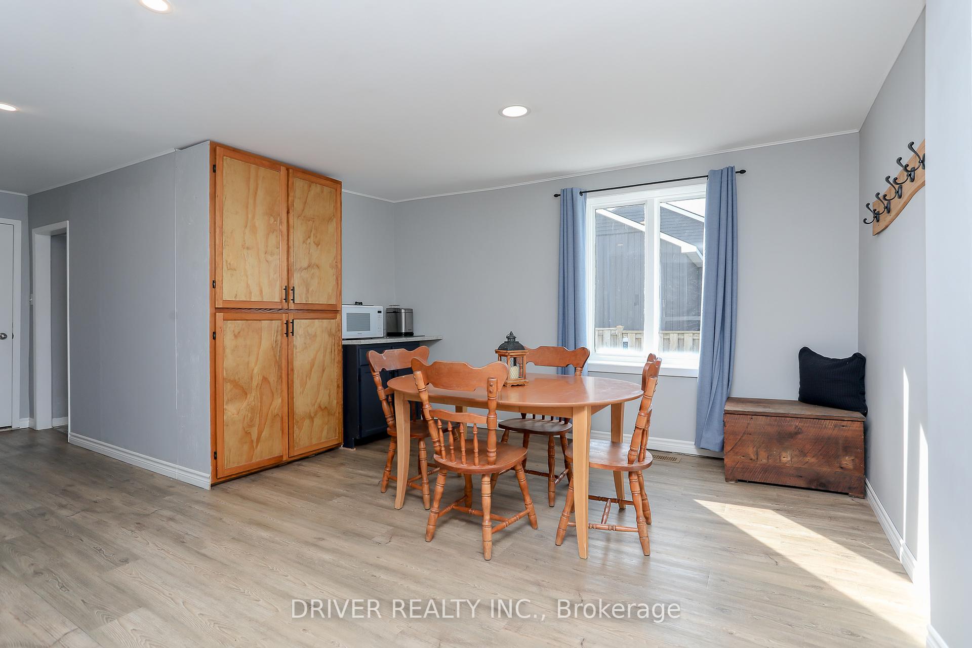 Photo 10 of 14780 Imperial Road, Malahide, Rural Malahide — HOMEH