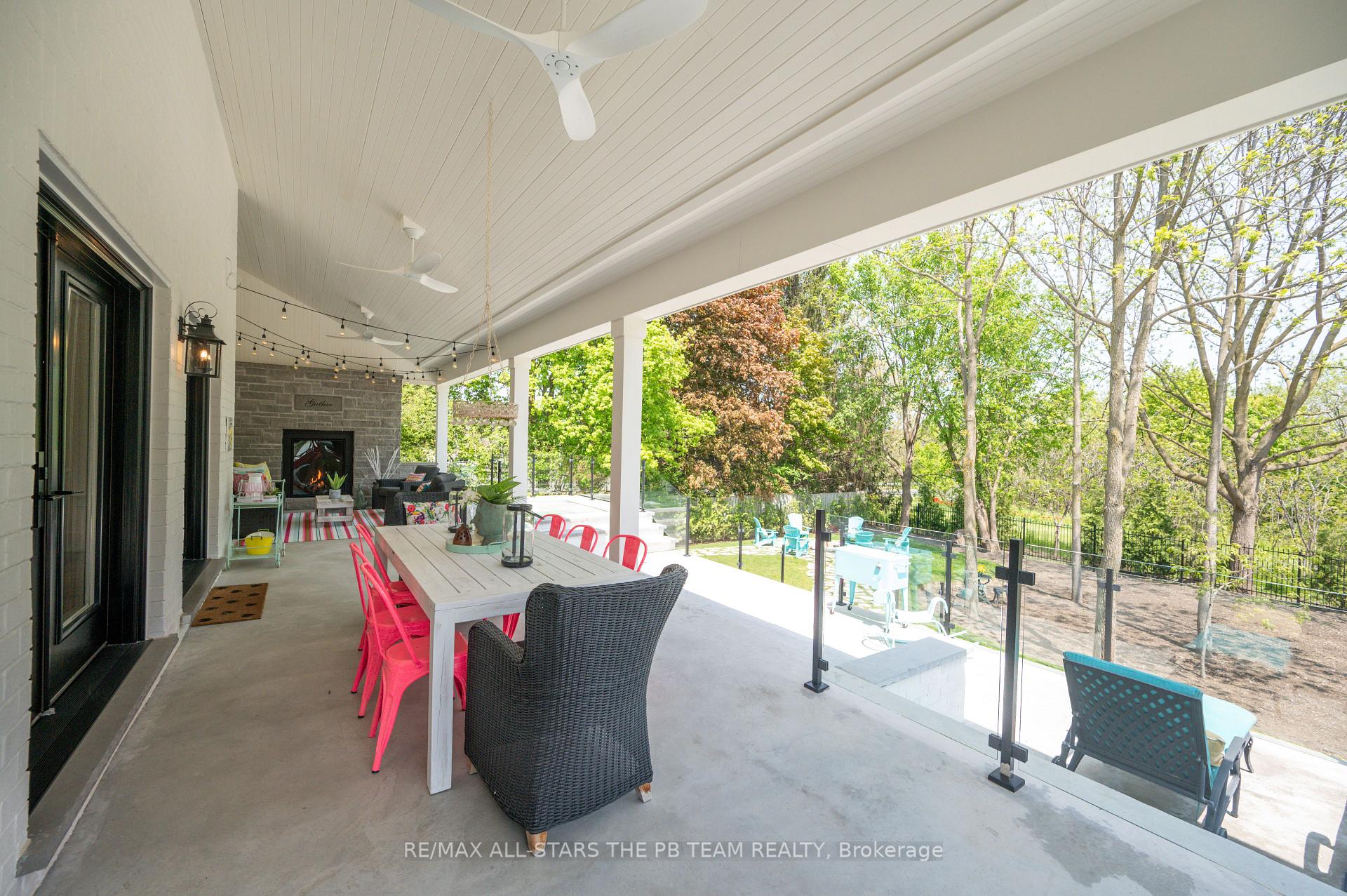 Photo 5 of 43 Elm Street, Markham, Old Markham Village — HOMEH