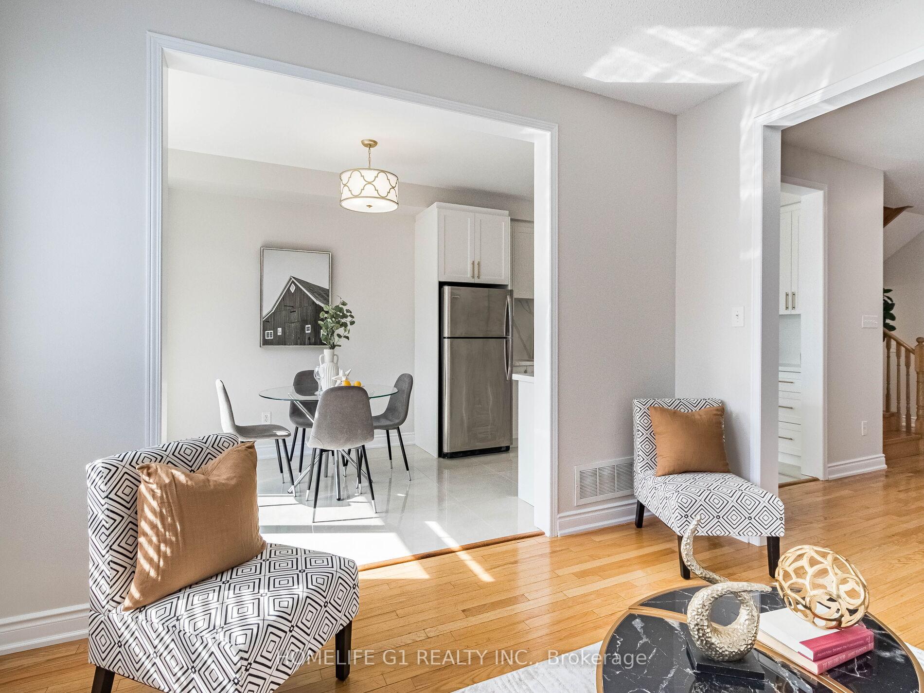 Photo 8 of 36 Thorp Crescent, Ajax, Central West — HOMEH