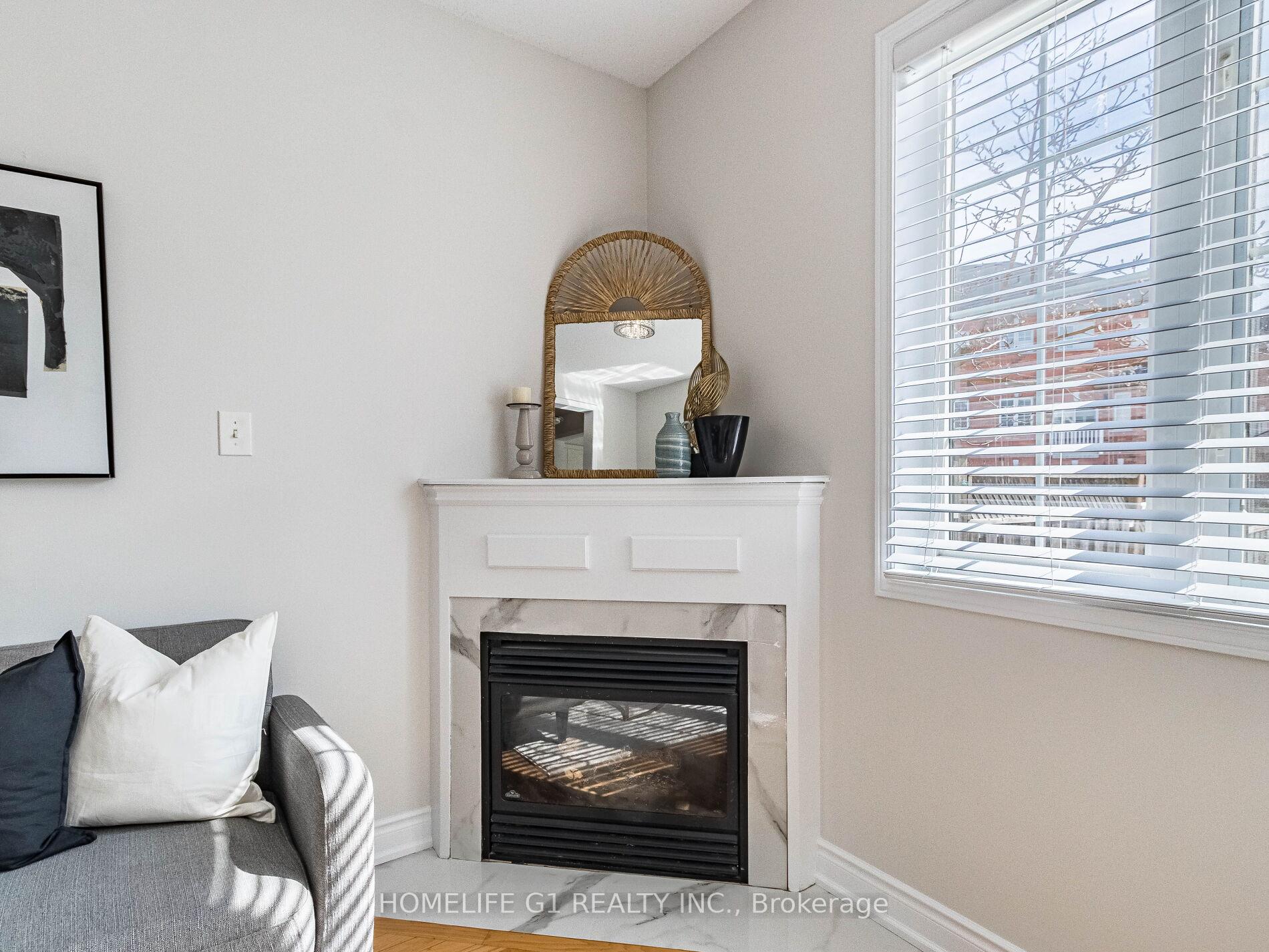 Photo 9 of 36 Thorp Crescent, Ajax, Central West — HOMEH