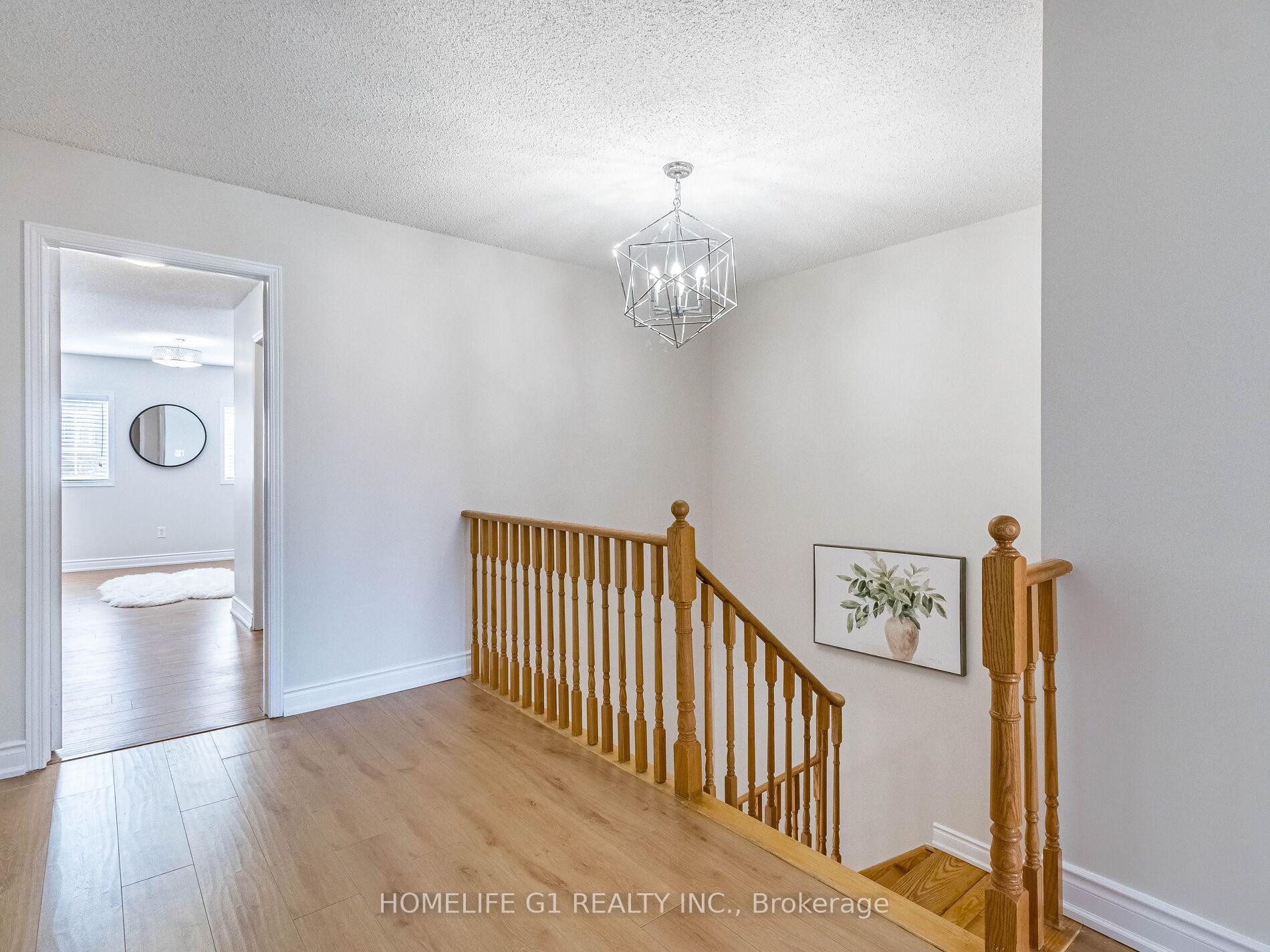 Photo 19 of 36 Thorp Crescent, Ajax, Central West — HOMEH
