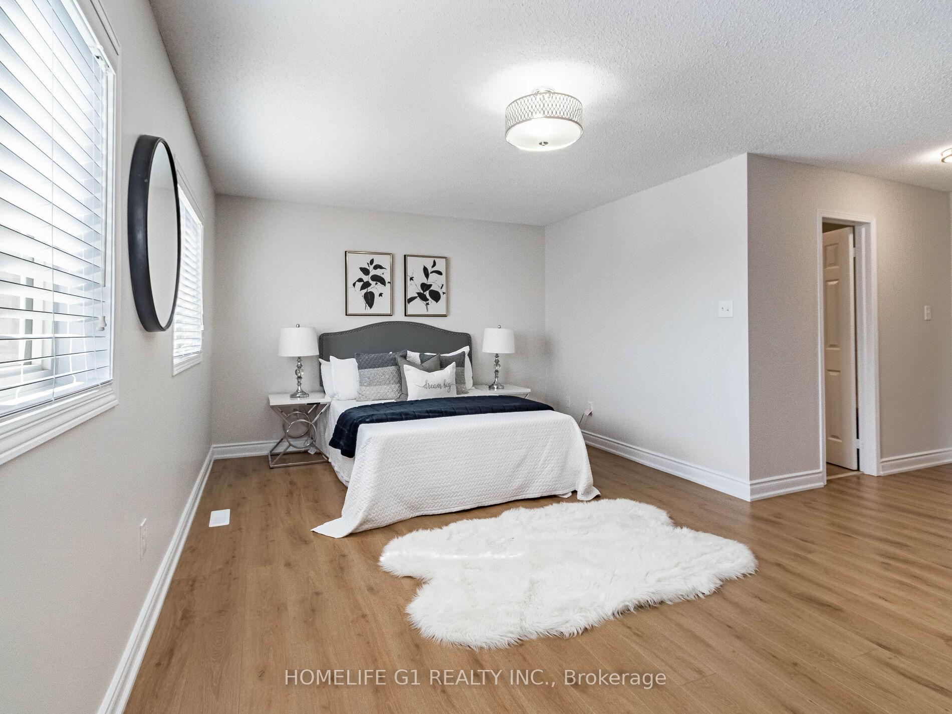 Photo 26 of 36 Thorp Crescent, Ajax, Central West — HOMEH