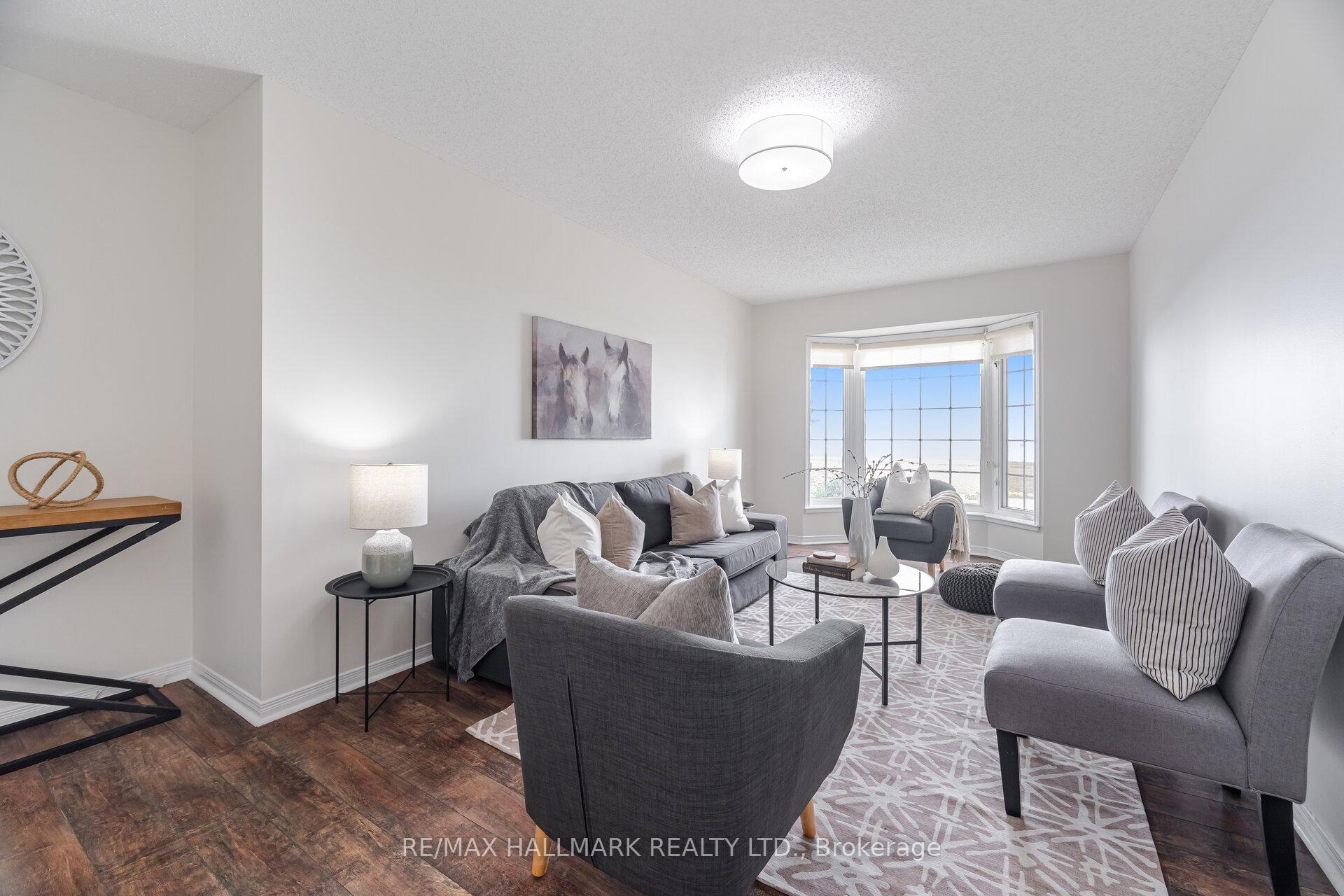 Photo 11 of 22 Birch Tree Lane, Clarington, Bowmanville — HOMEH