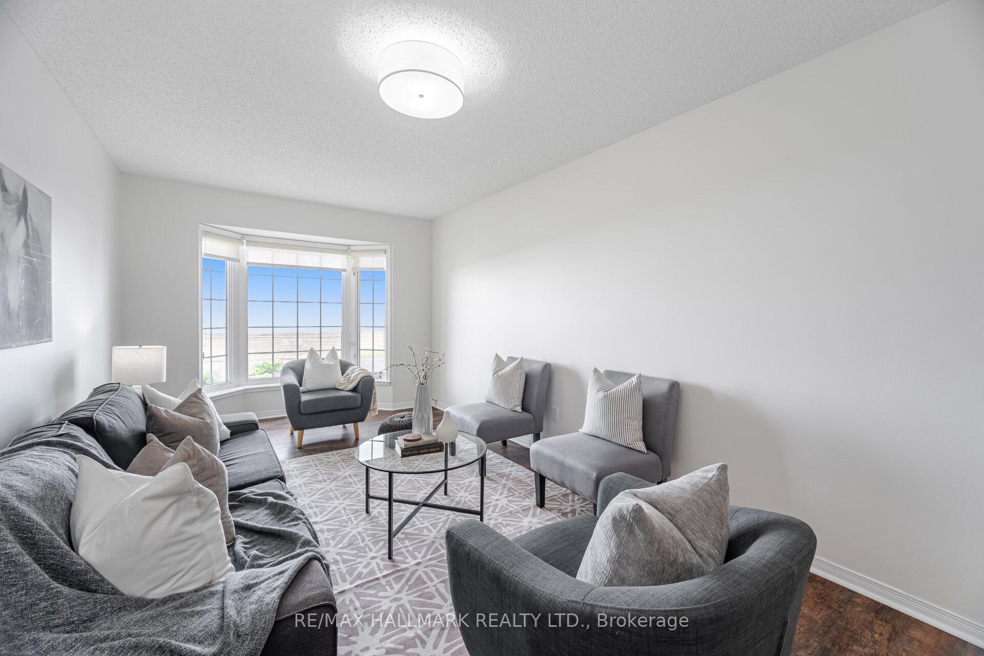Photo 20 of 22 Birch Tree Lane, Clarington, Bowmanville — HOMEH