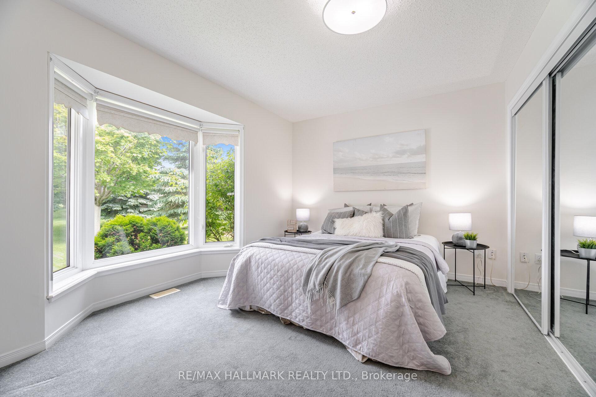 Photo 18 of 22 Birch Tree Lane, Clarington, Bowmanville — HOMEH