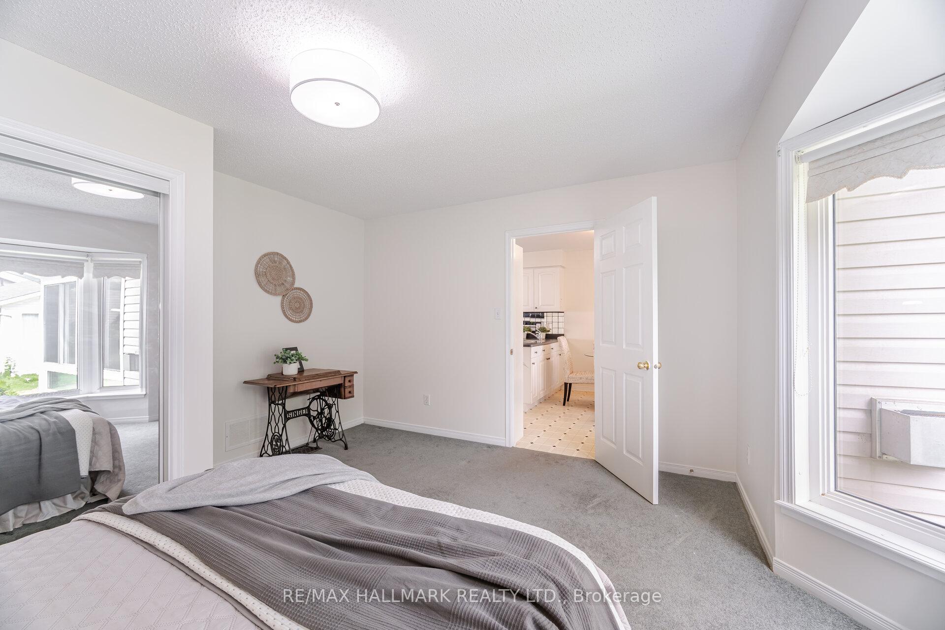 Photo 21 of 22 Birch Tree Lane, Clarington, Bowmanville — HOMEH