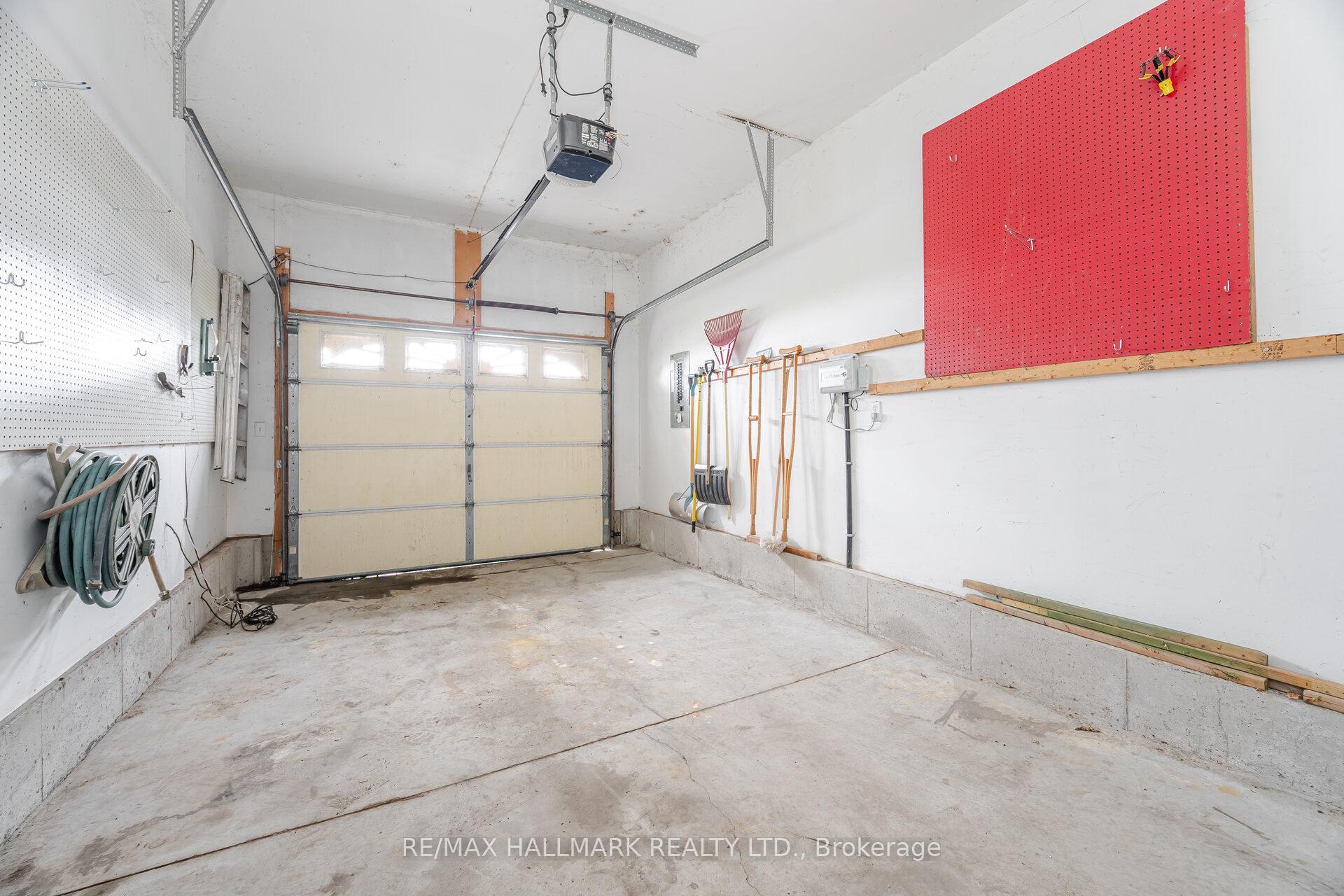 Photo 28 of 22 Birch Tree Lane, Clarington, Bowmanville — HOMEH