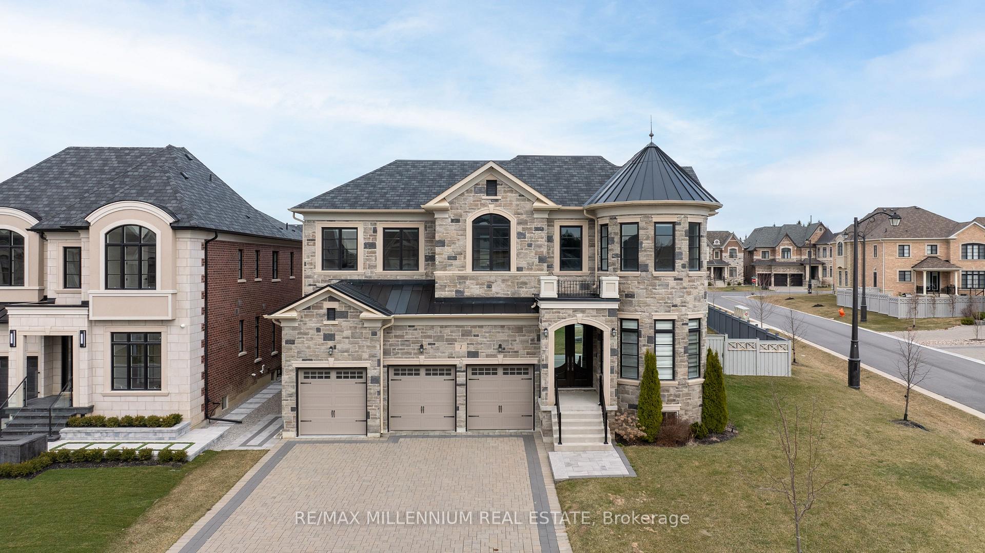 Front of 1 Mary Natasha Court