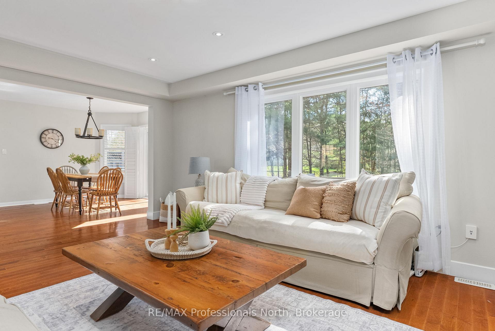 Photo 14 of 35 Windsong Crescent, Bracebridge, Macaulay — HOMEH