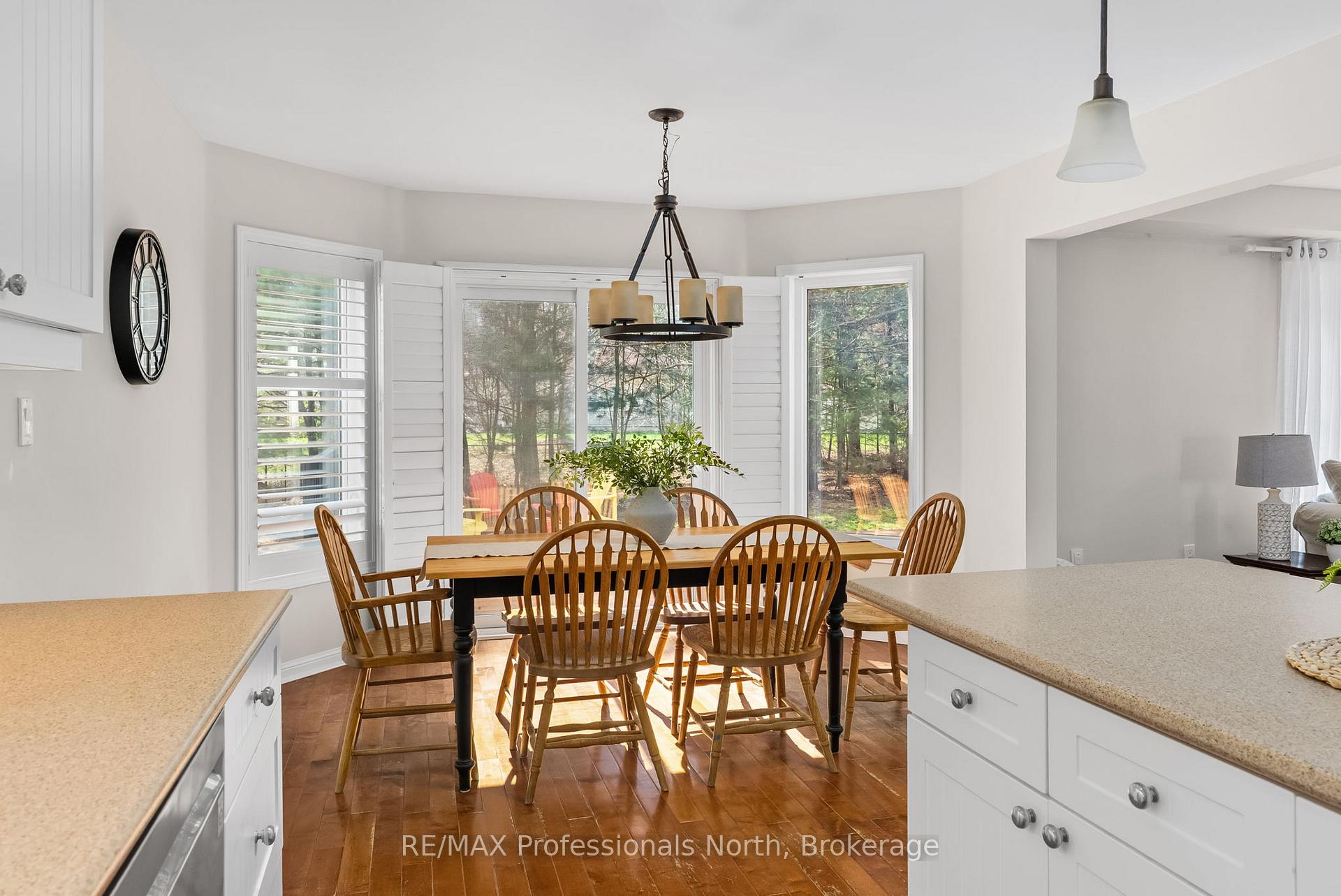 Photo 18 of 35 Windsong Crescent, Bracebridge, Macaulay — HOMEH