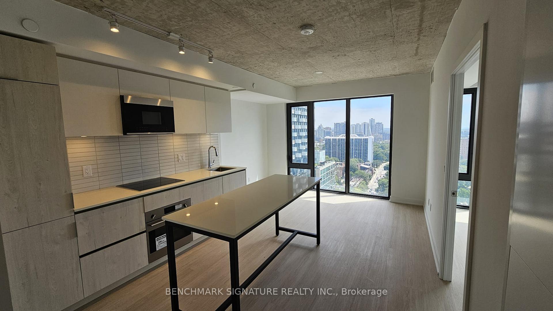 Photo 4 of Unit 2106, 47 Mutual Street, Toronto, Church-Yonge Corridor — HOMEH