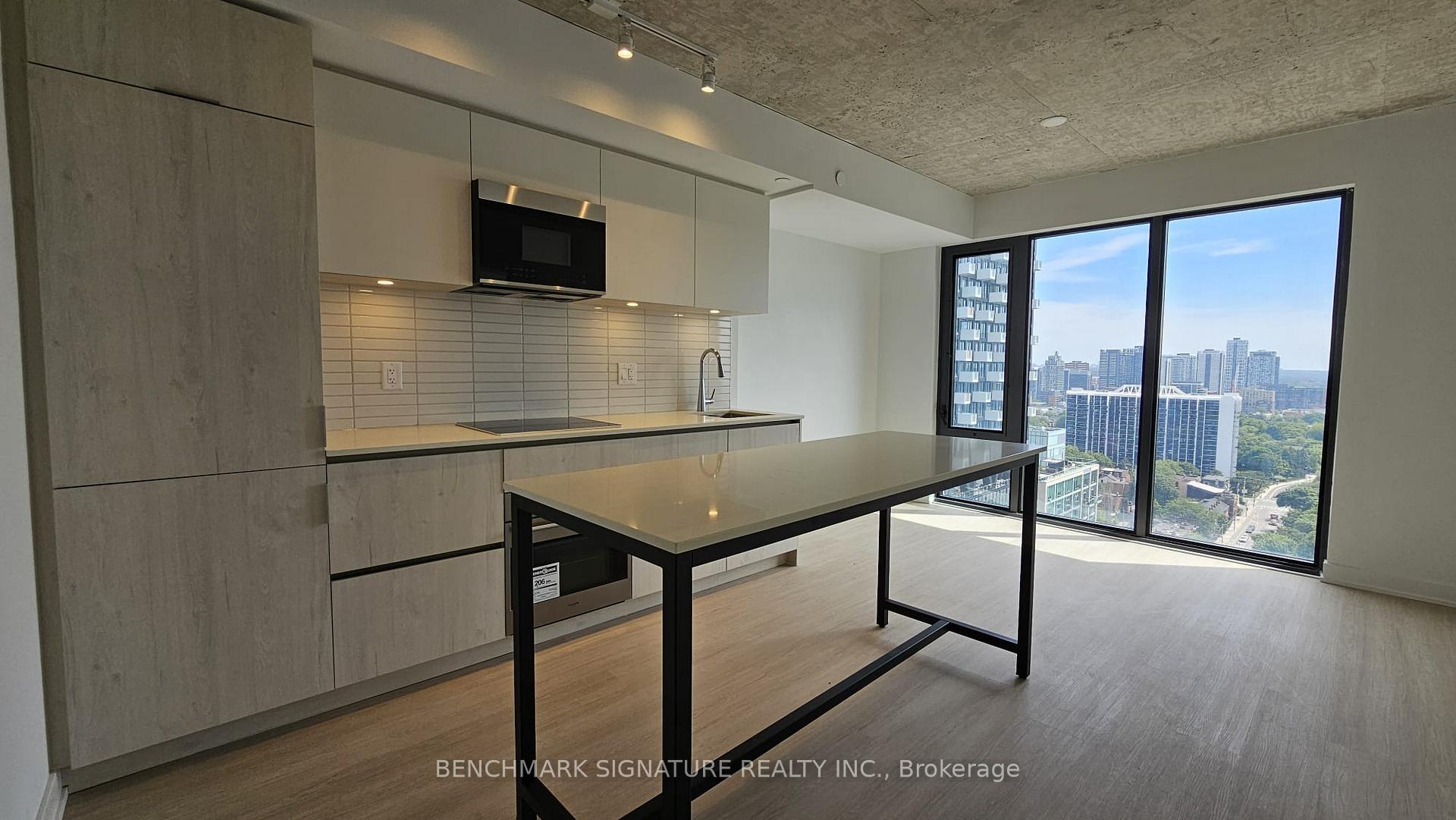 Photo 10 of Unit 2106, 47 Mutual Street, Toronto, Church-Yonge Corridor — HOMEH