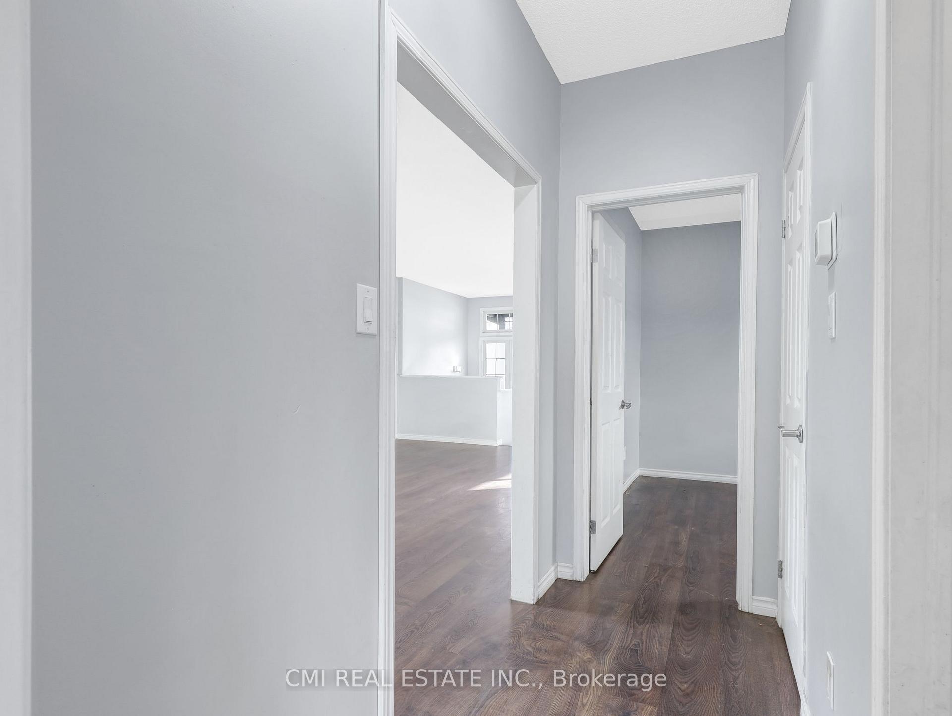 Photo 8 of 32 Donker Drive, St. Thomas — HOMEH