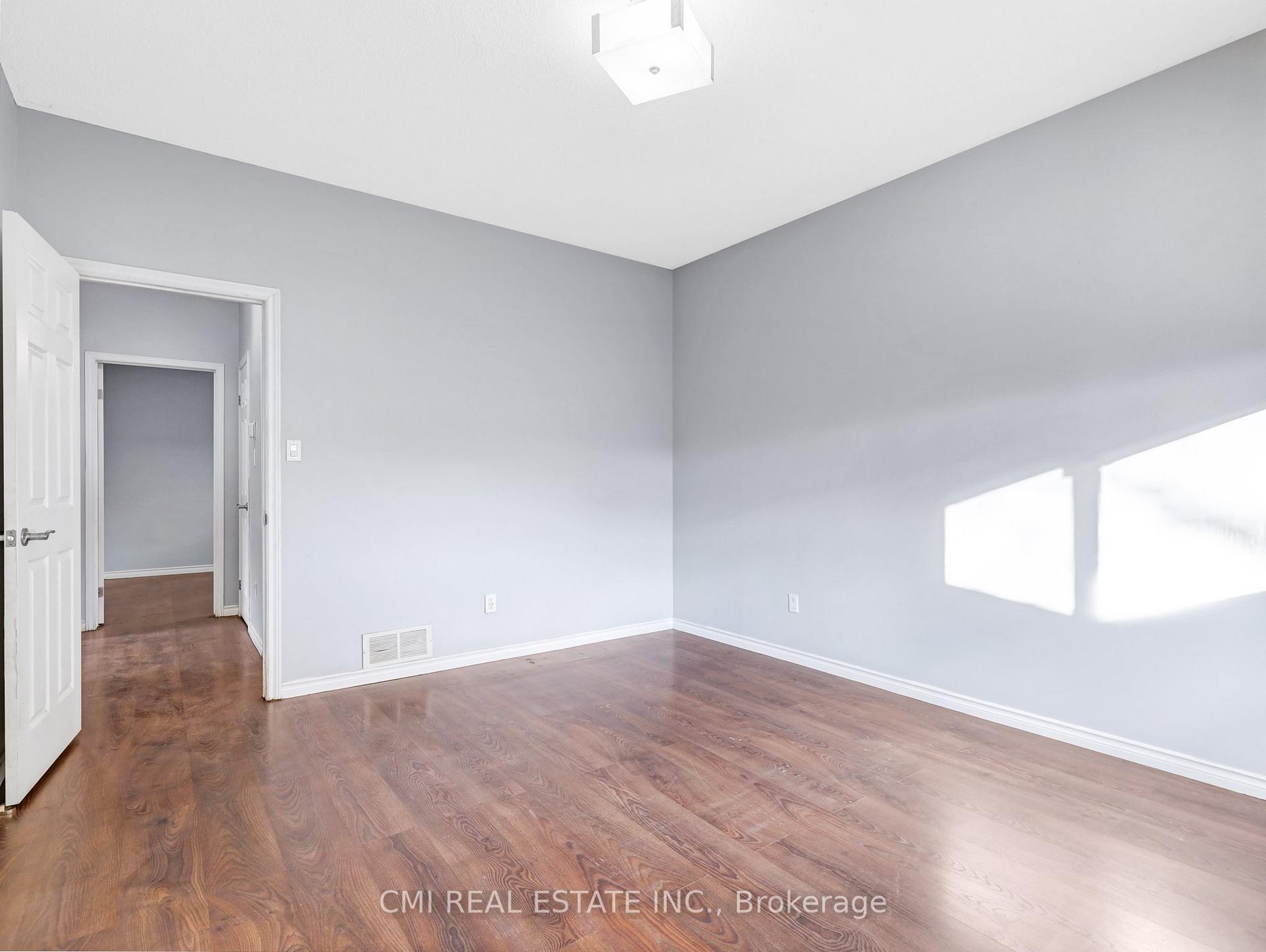 Photo 19 of 32 Donker Drive, St. Thomas — HOMEH