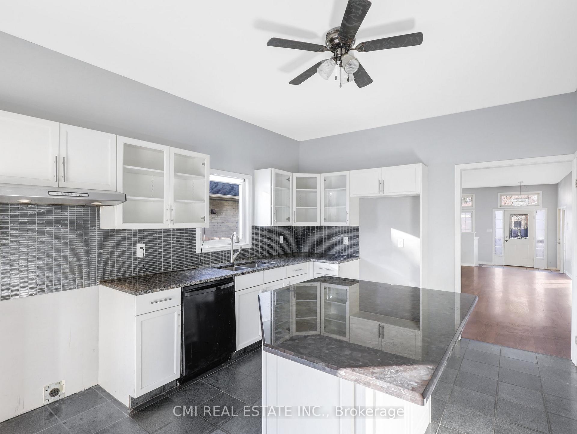Photo 14 of 32 Donker Drive, St. Thomas — HOMEH