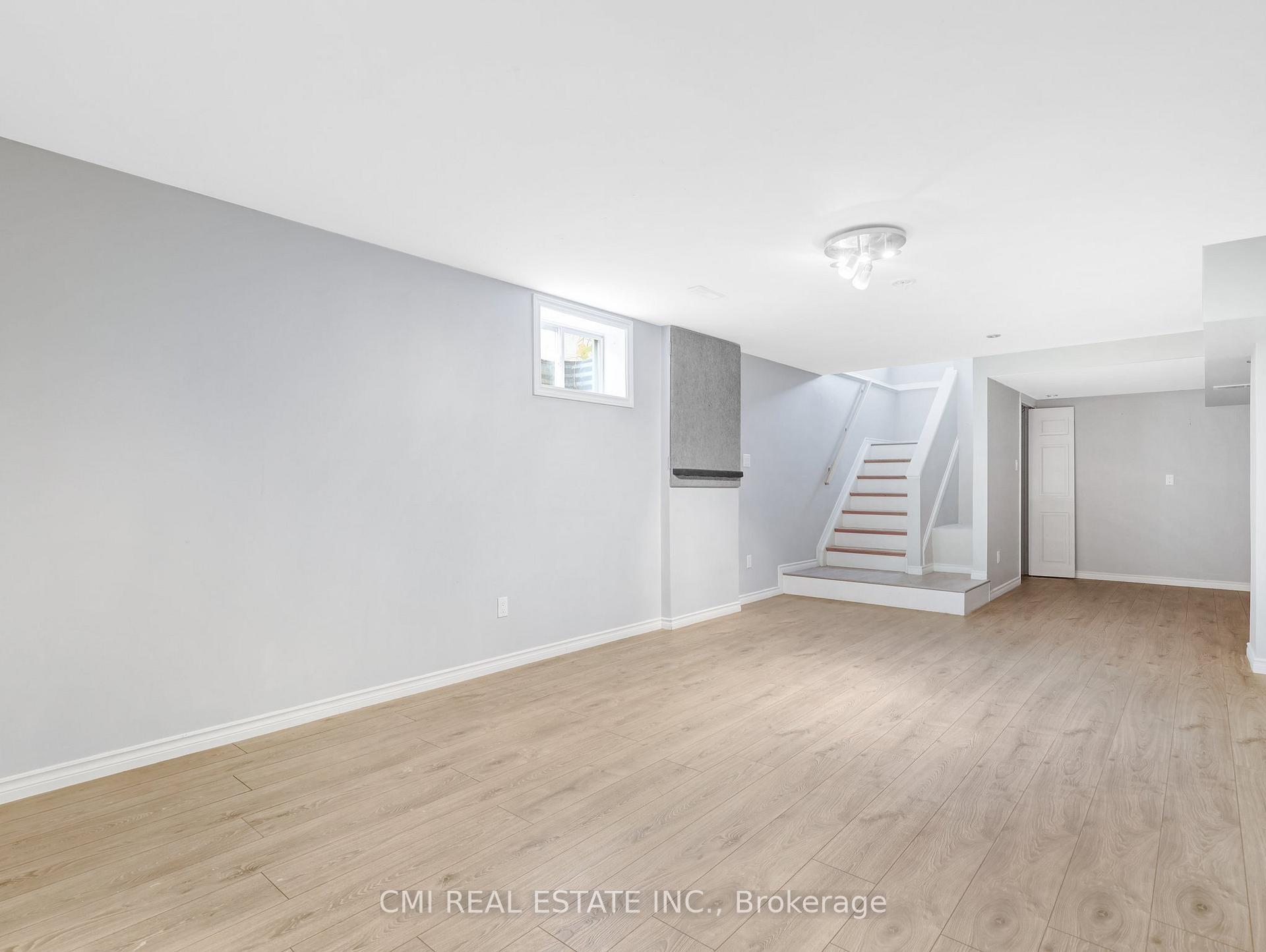 Photo 20 of 32 Donker Drive, St. Thomas — HOMEH