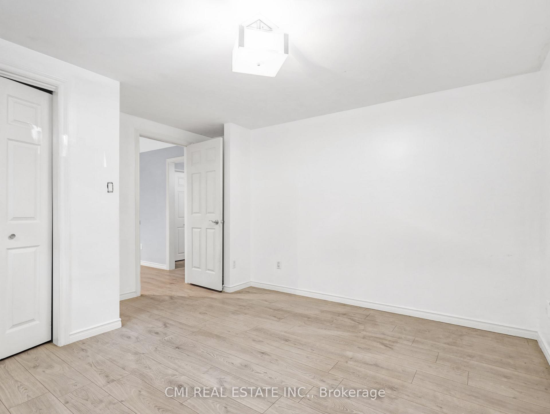 Photo 17 of 32 Donker Drive, St. Thomas — HOMEH