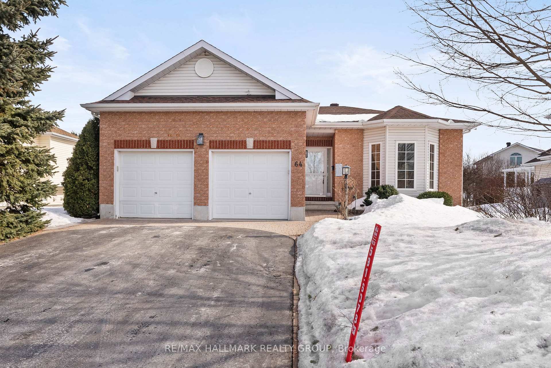 Photo 8 of 64 Forest Creek Drive, Ottawa, Stittsville (Central) — HOMEH