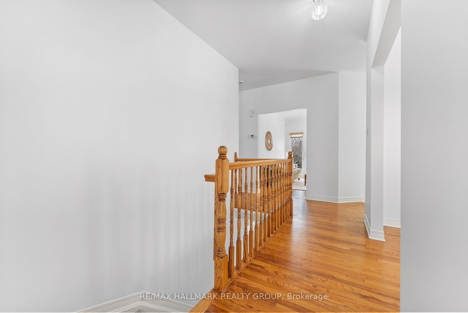 Photo 15 of 64 Forest Creek Drive, Ottawa, Stittsville (Central) — HOMEH