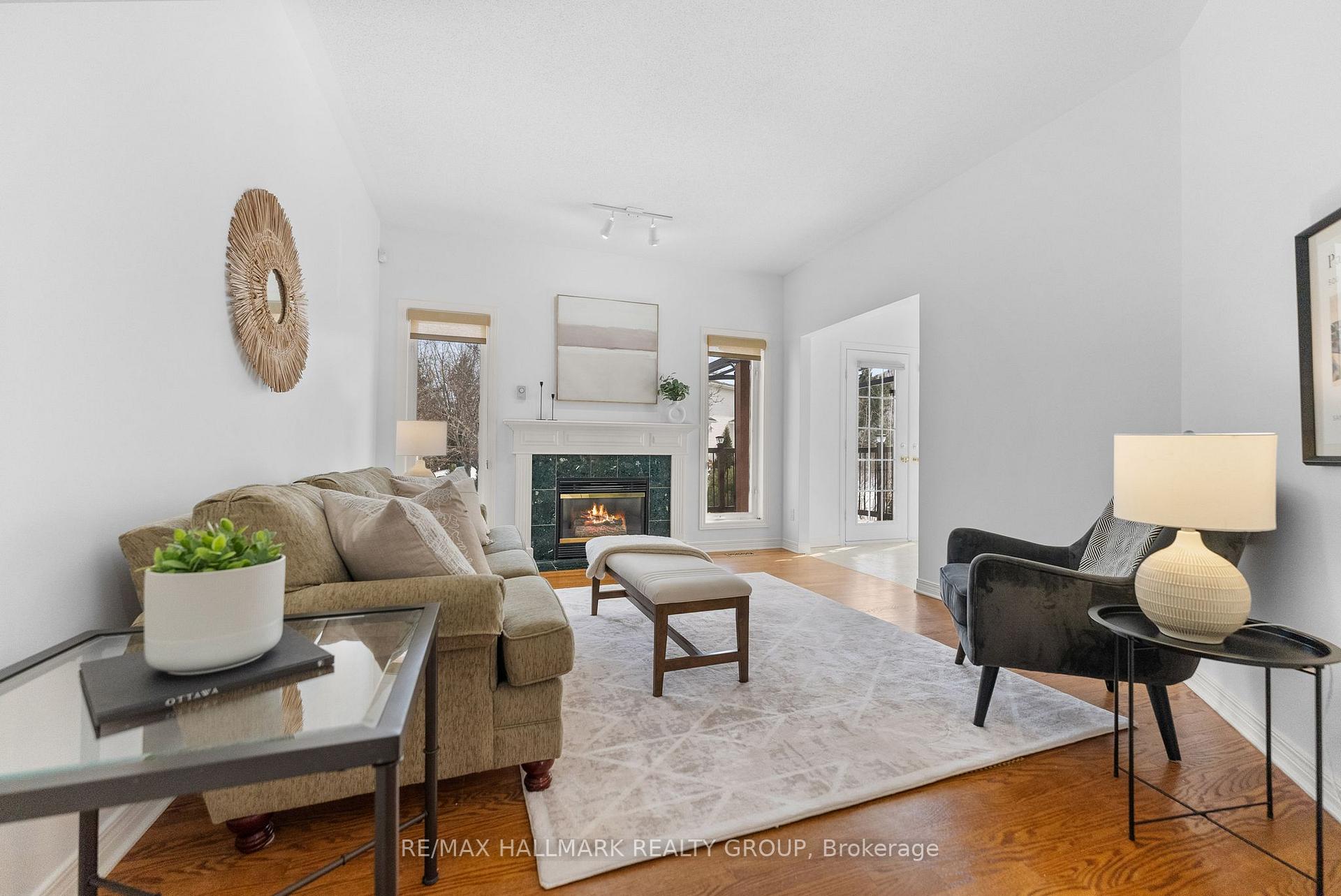 Photo 13 of 64 Forest Creek Drive, Ottawa, Stittsville (Central) — HOMEH