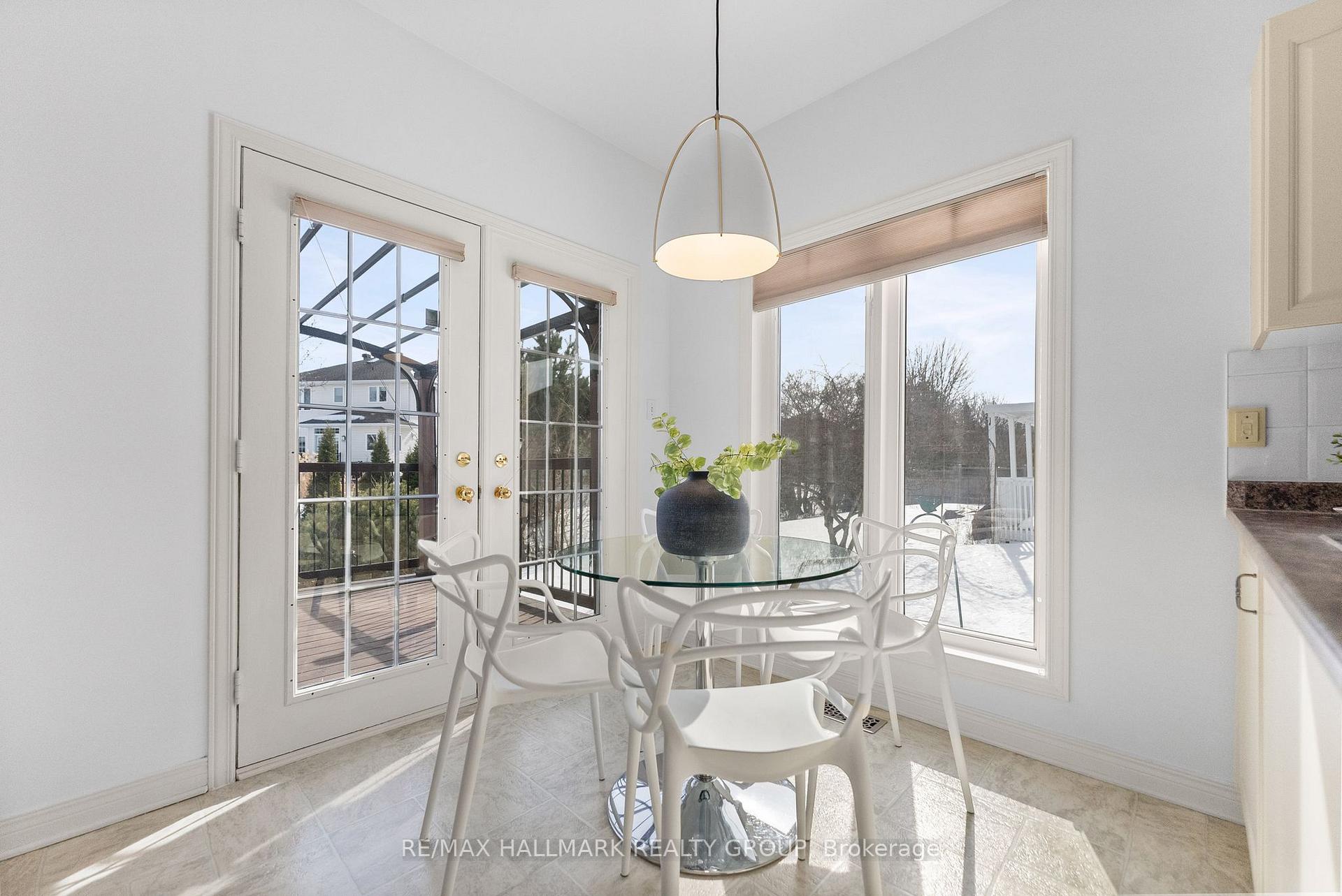 Photo 19 of 64 Forest Creek Drive, Ottawa, Stittsville (Central) — HOMEH