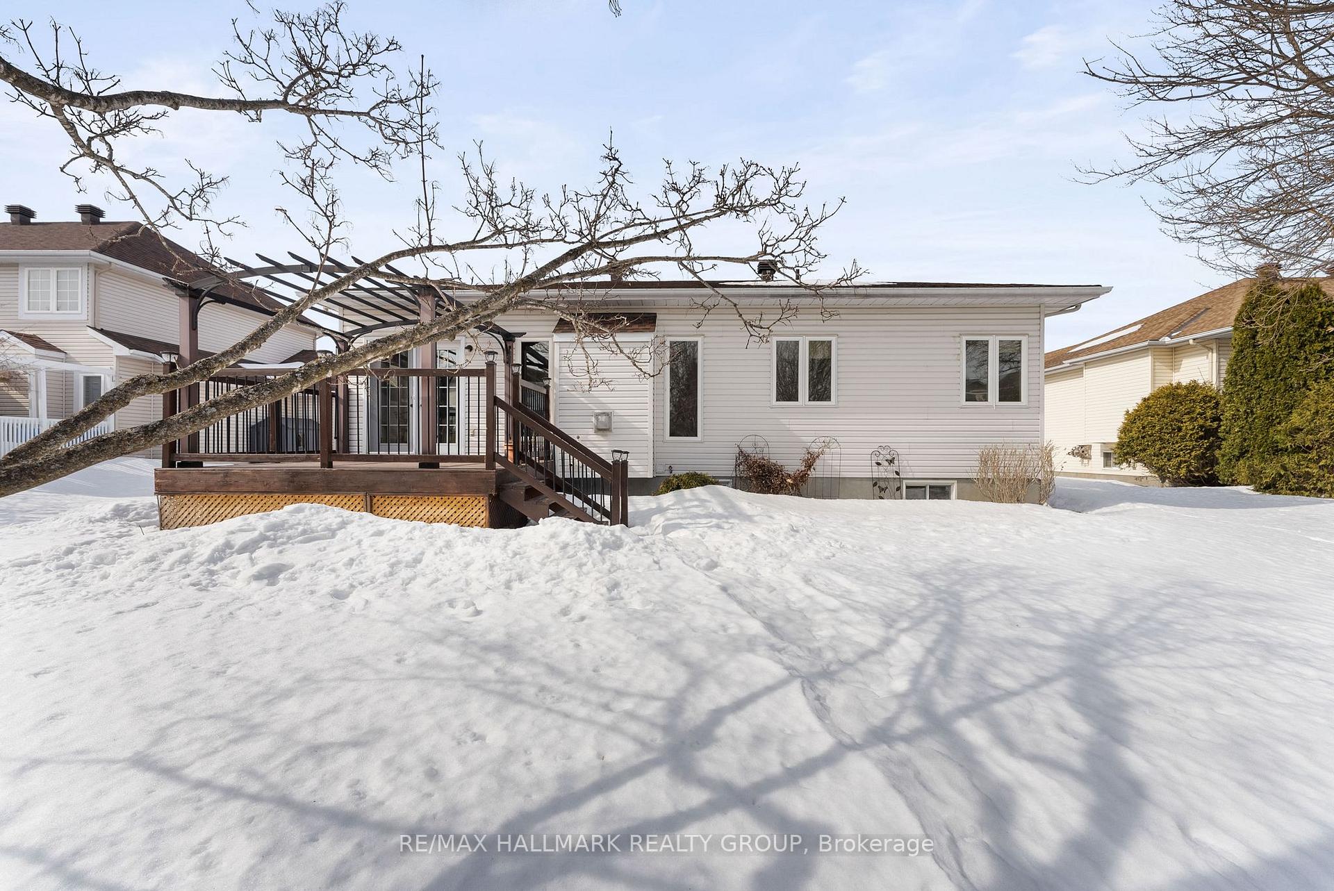 Photo 34 of 64 Forest Creek Drive, Ottawa, Stittsville (Central) — HOMEH