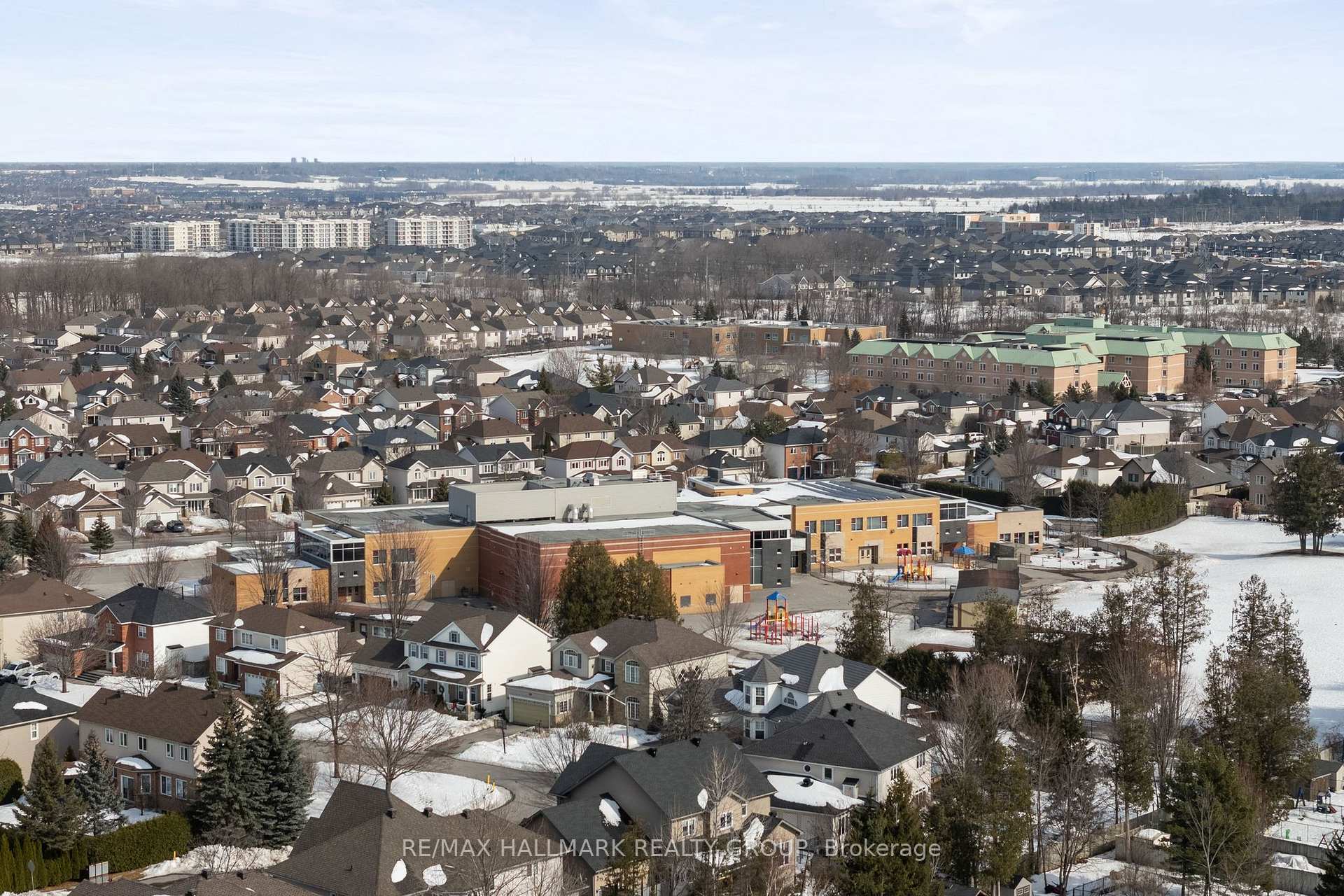 Photo 38 of 64 Forest Creek Drive, Ottawa, Stittsville (Central) — HOMEH