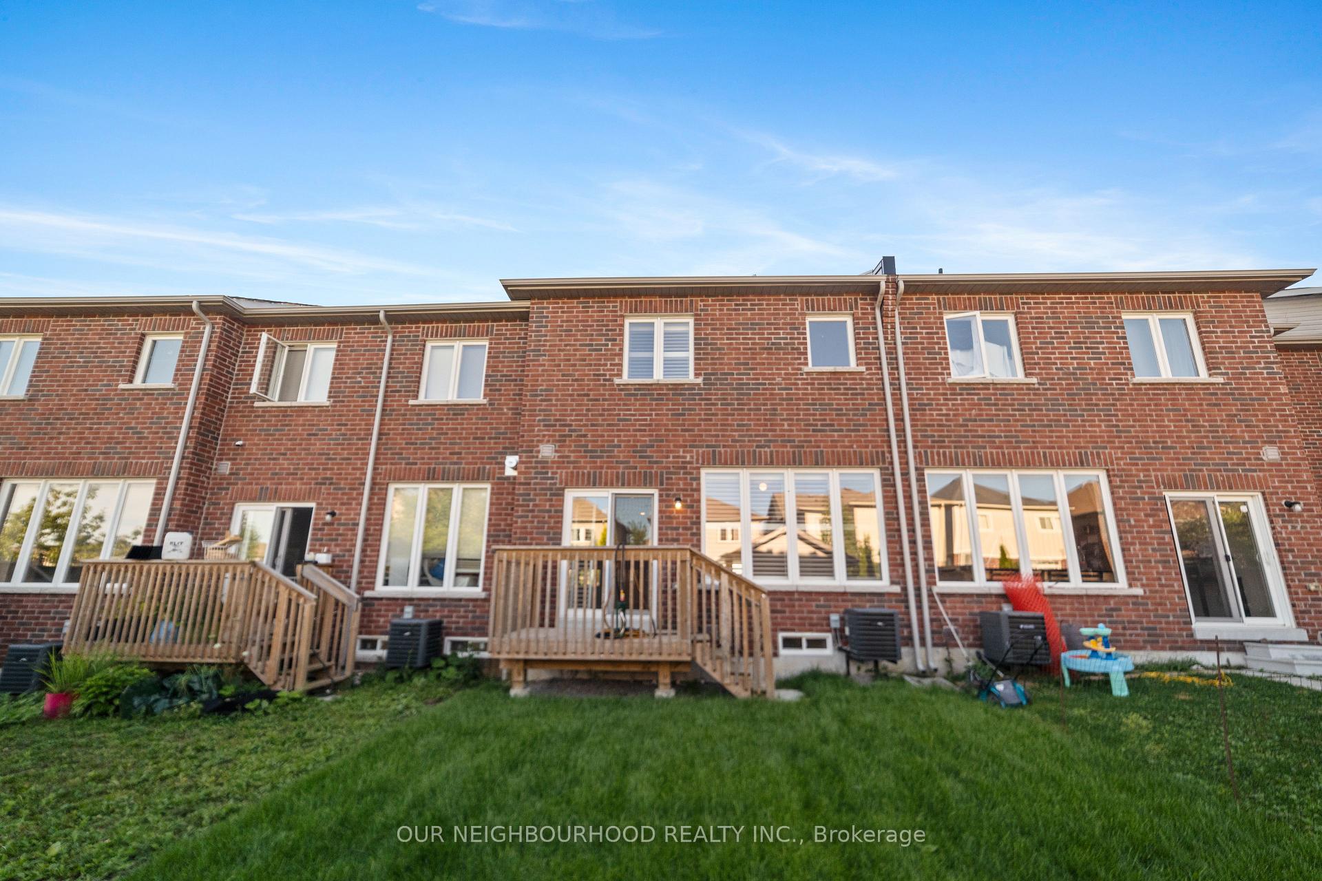 Photo 12 of 678 Krawchuck Crescent, Oshawa, Eastdale — HOMEH