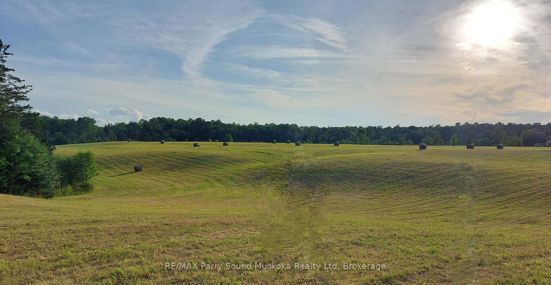 Photo 4 of Balsam Road, McKellar — HOMEH