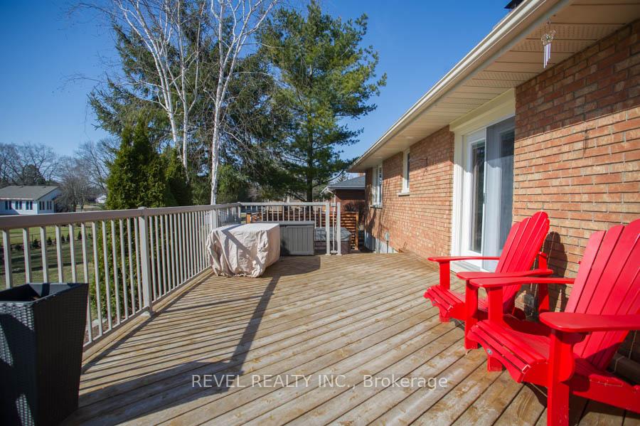 Photo 24 of 56 Brown Avenue, Brant, Burford — HOMEH