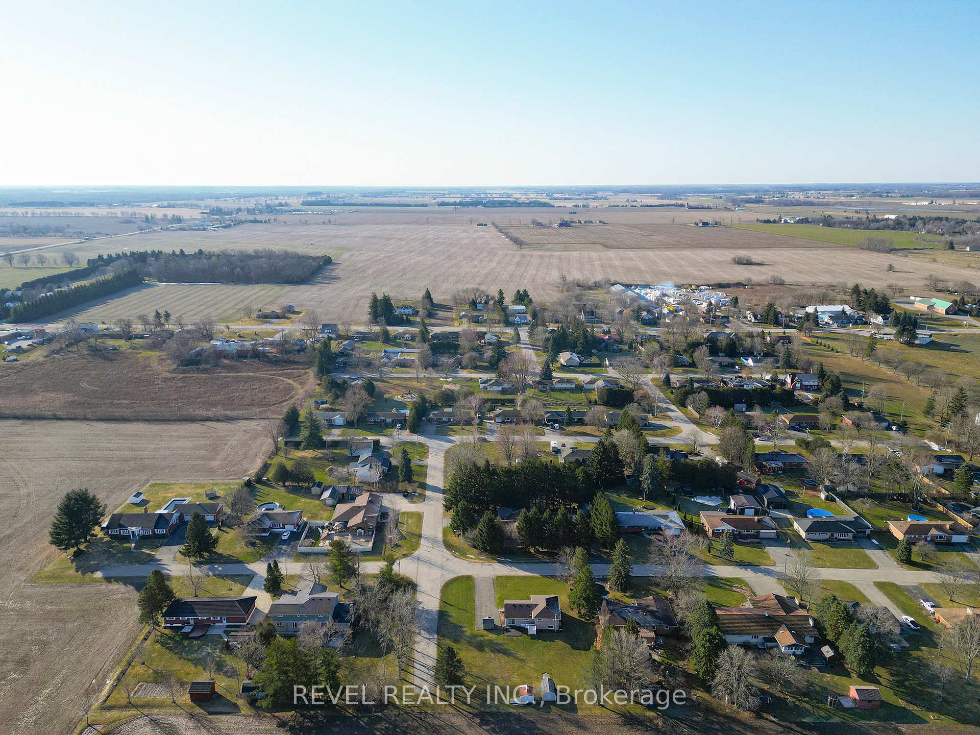 Photo 33 of 56 Brown Avenue, Brant, Burford — HOMEH