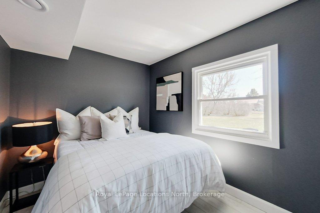 Photo 21 of 35 Caroline Street E, Clearview, Creemore — HOMEH