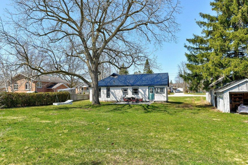 Photo 34 of 35 Caroline Street E, Clearview, Creemore — HOMEH