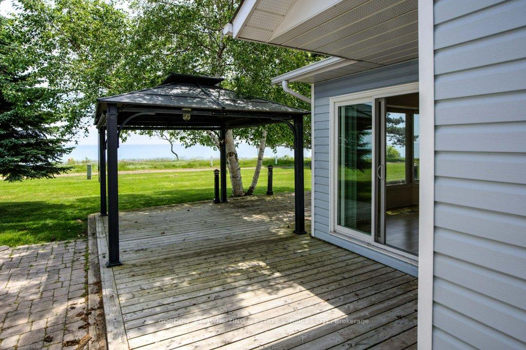 Photo 40 of 75 Bluffs Road, Clarington, Newcastle — HOMEH