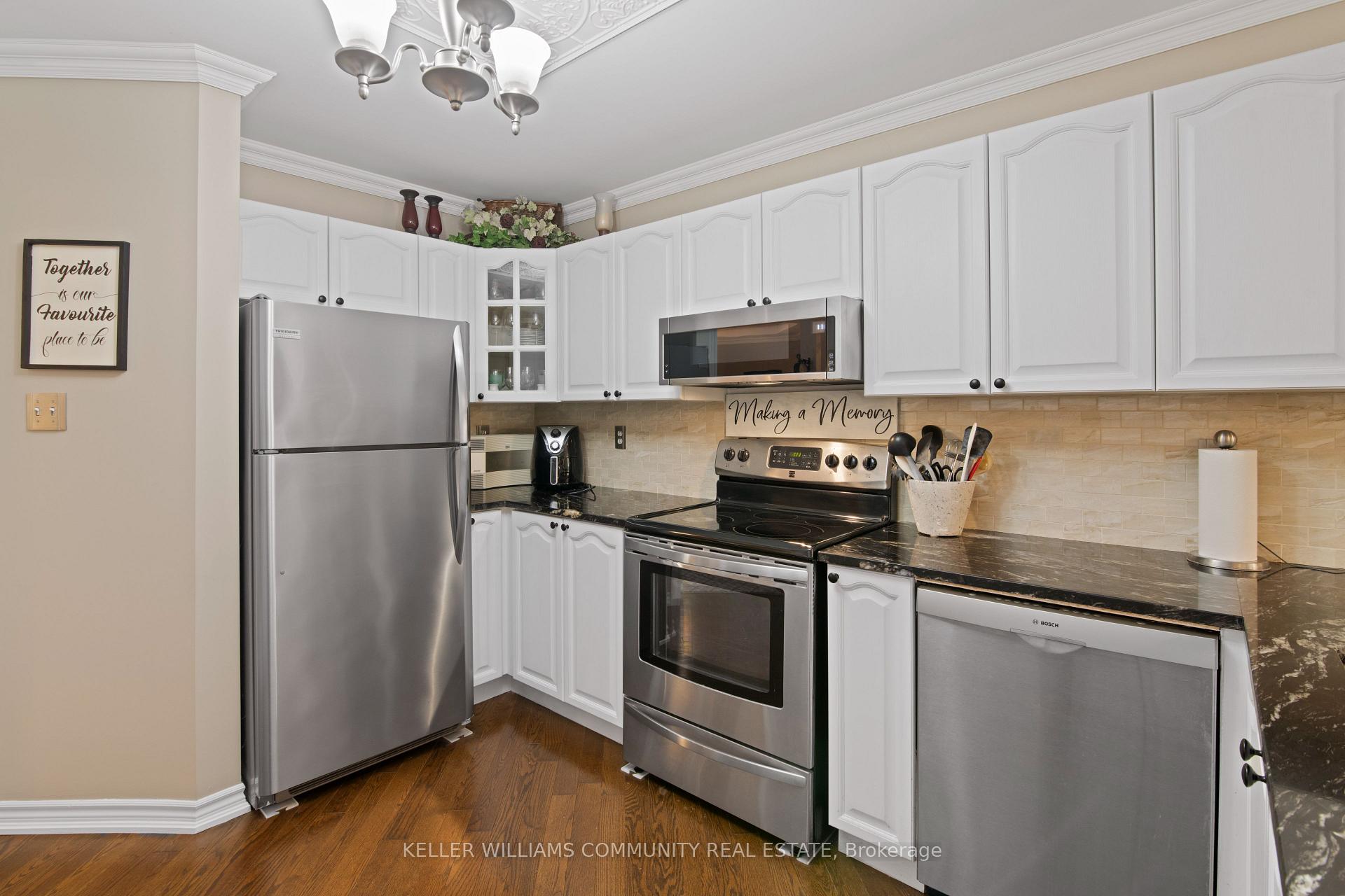 Photo 10 of 200 Sprucewood Crescent, Clarington, Bowmanville — HOMEH