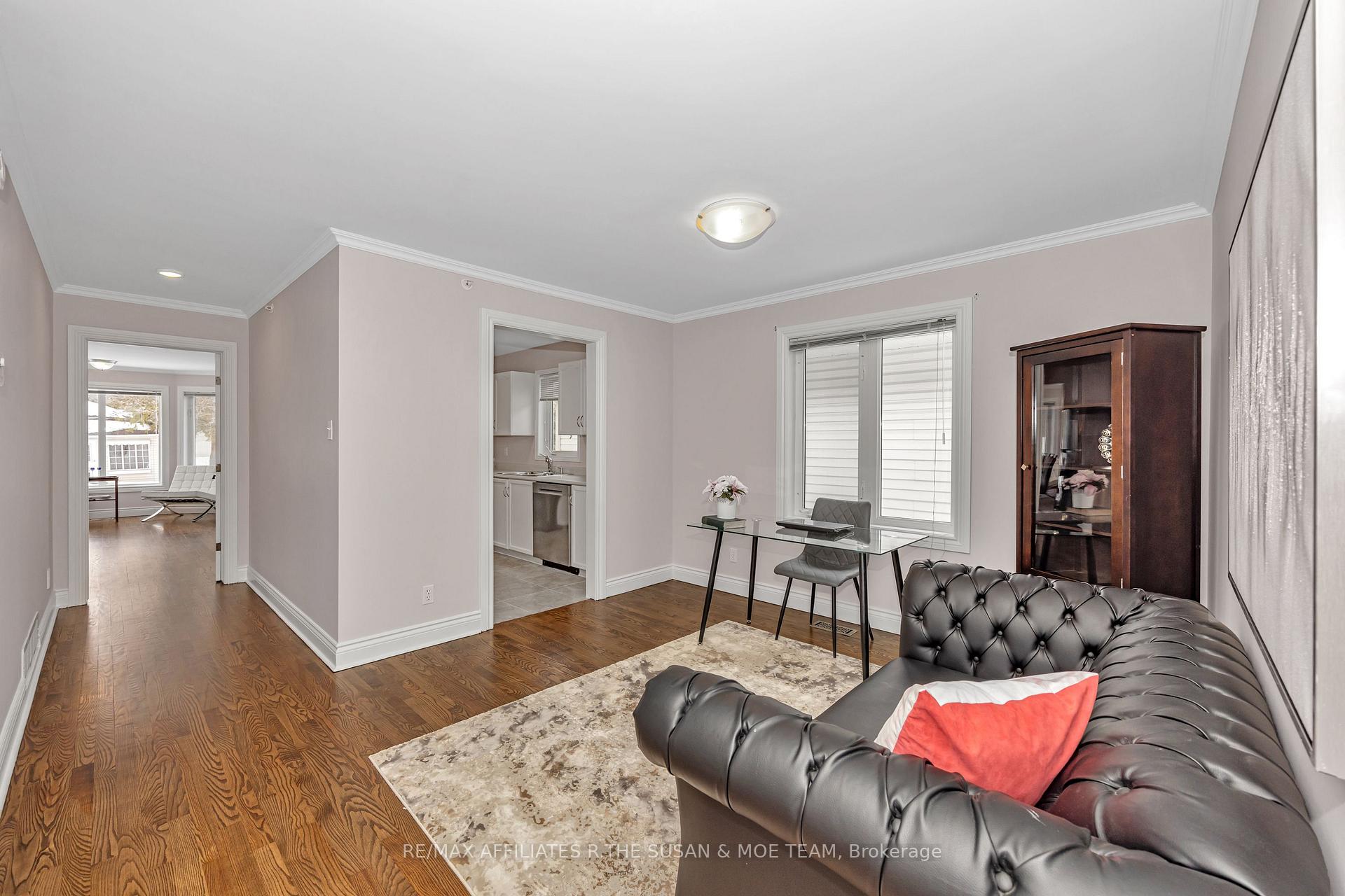Photo 5 of 6135 Abbott Street E, Ottawa, Stittsville (Central) — HOMEH