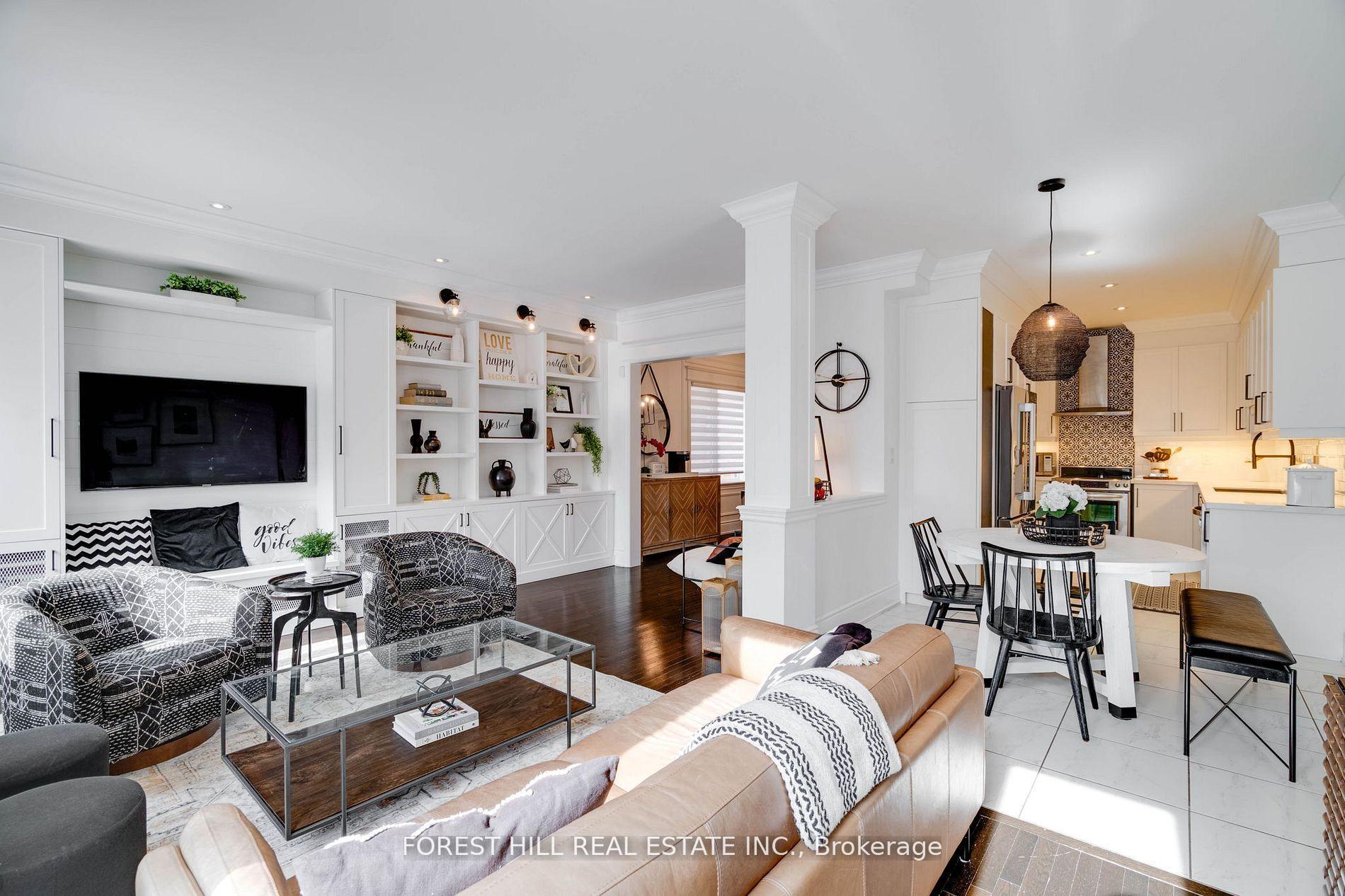 Photo 12 of 101 Southvale Drive, Vaughan, Patterson — HOMEH